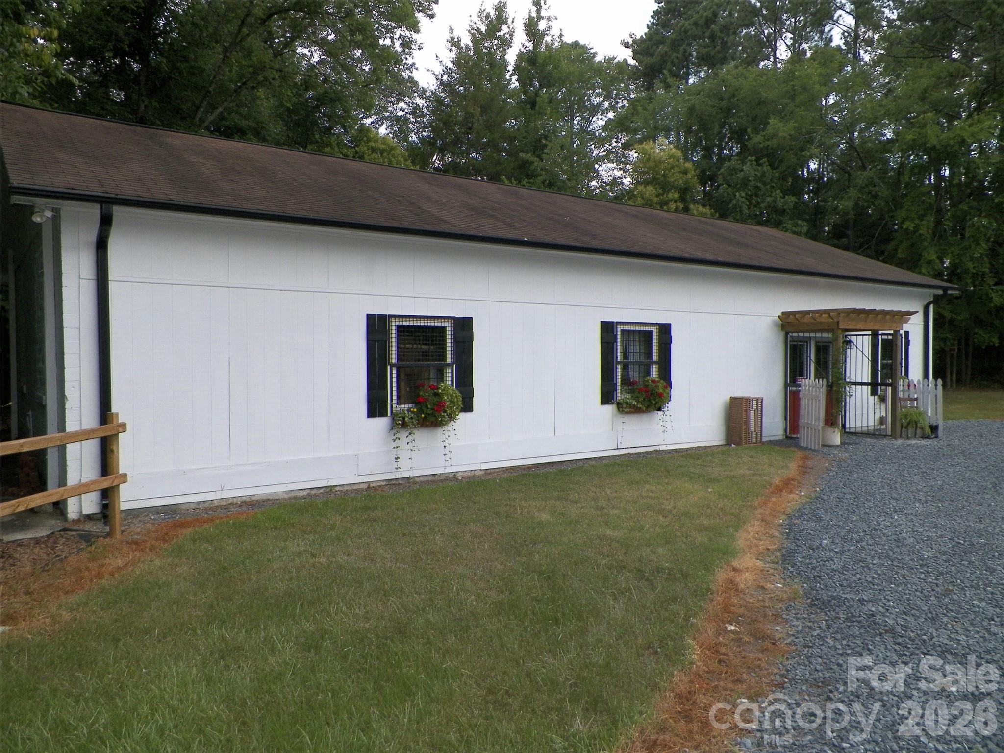 Retail at 500 Julius Chambers Avenue N, Mount Gilead, photo 4 of 39