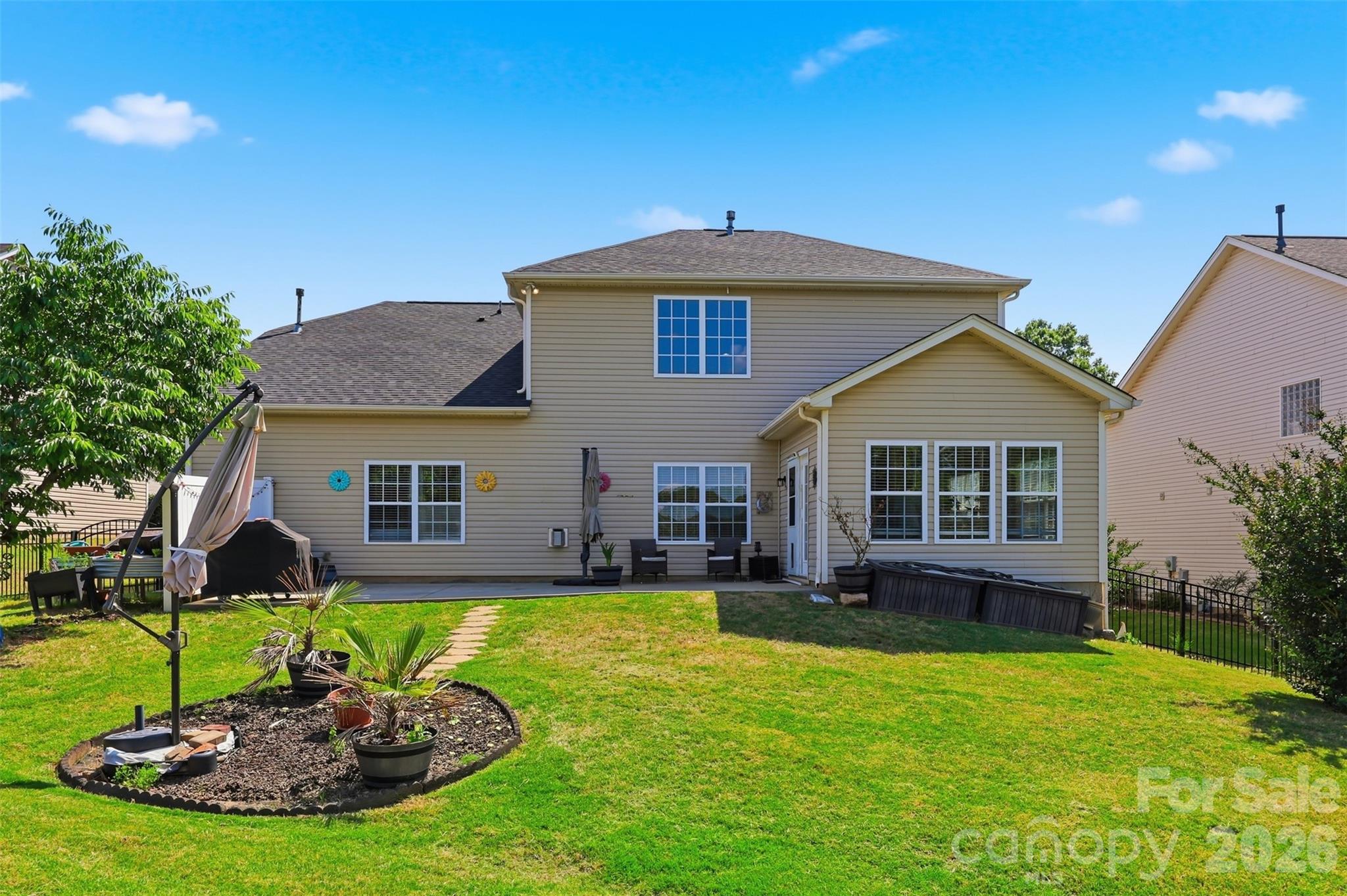 Single Family Residence at 13156 Wilburn Park Lane, Indian Land, photo 6 of 44