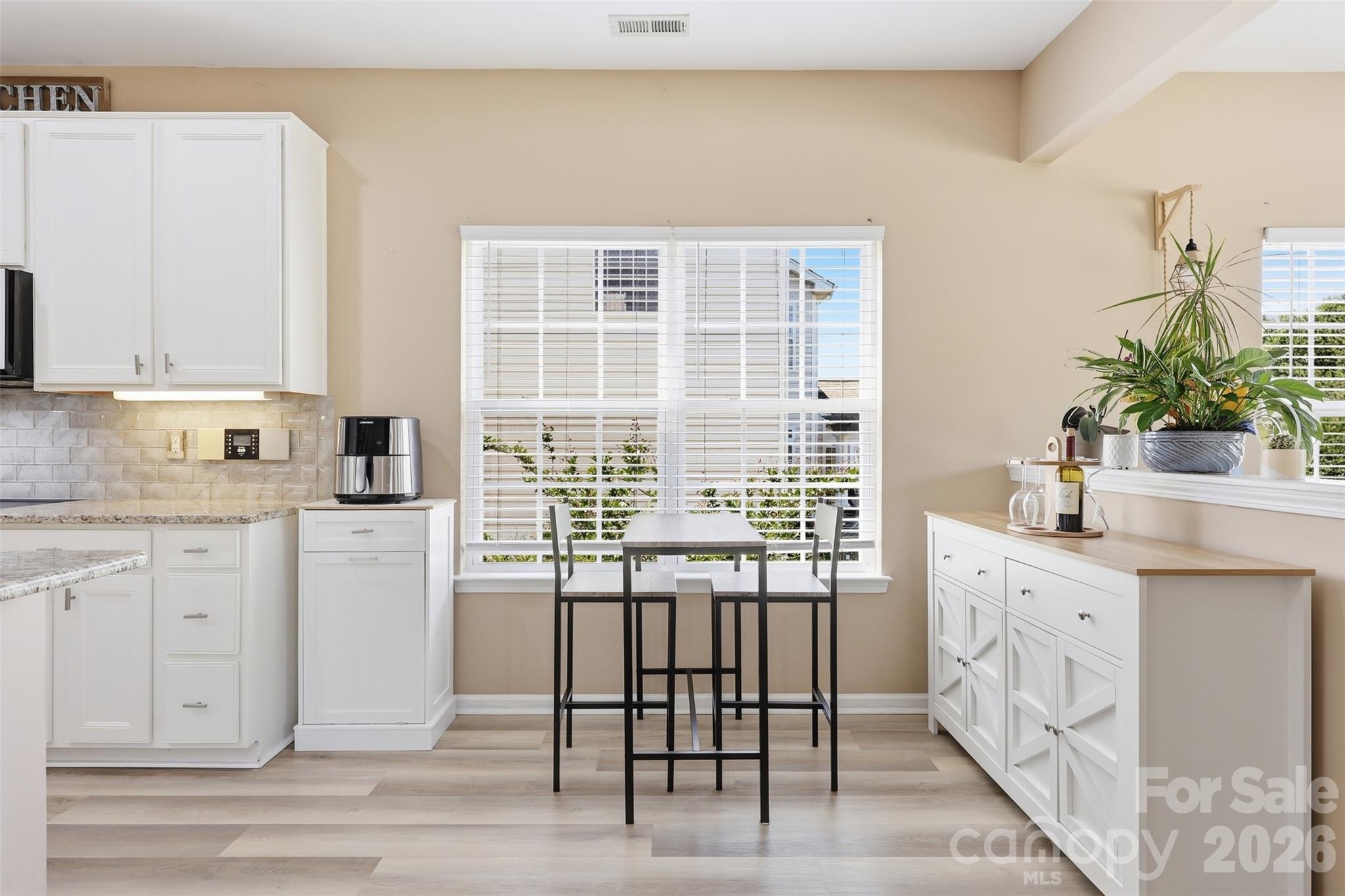 breakfast nook - 13156 Wilburn Park Lane, Indian Land