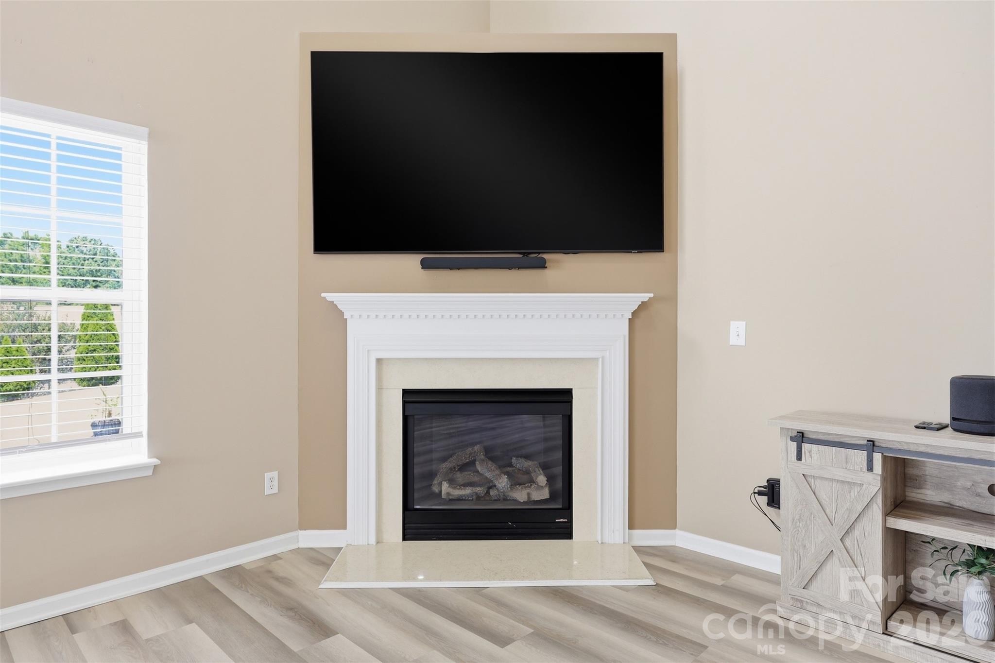 Gas fireplace - 13156 Wilburn Park Lane, Indian Land
