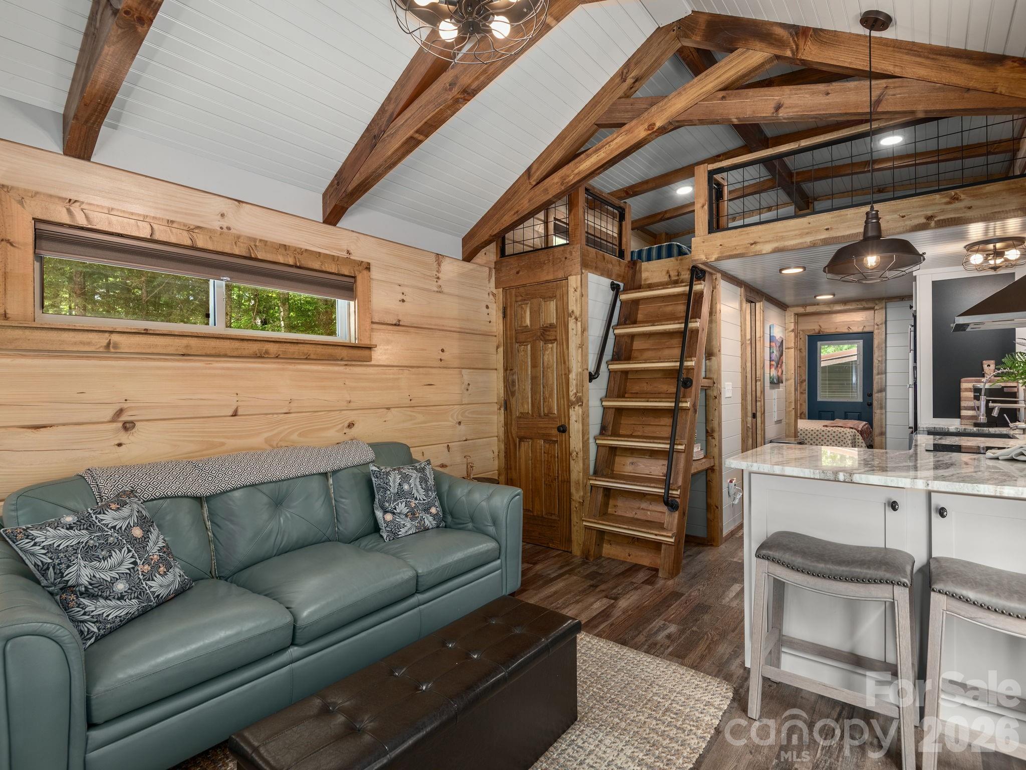 Single Family Residence at 61 Boulder Drive, Lake Toxaway, photo 3 of 14