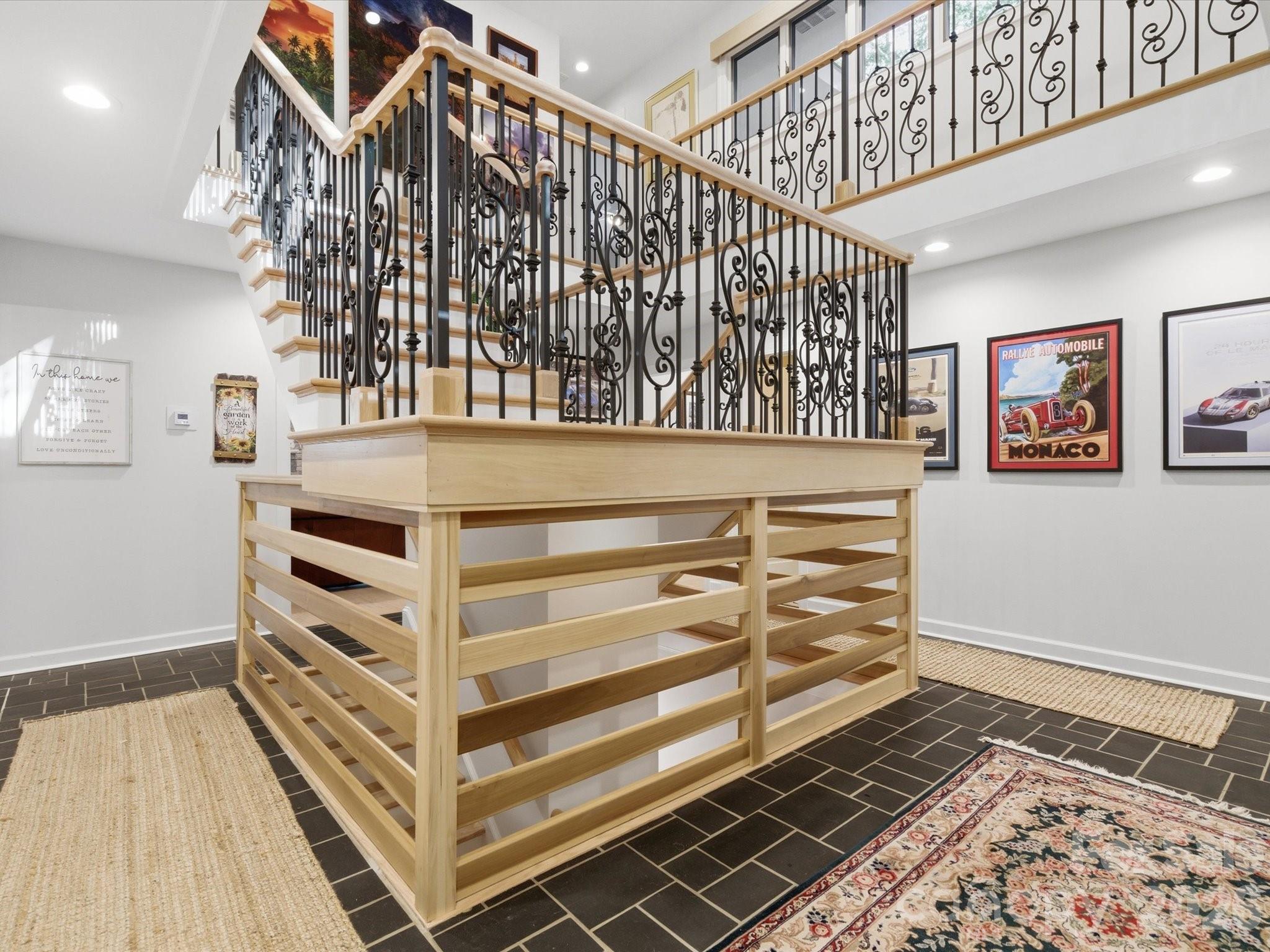 Single Family Residence at 115 Forest Cliff Court NE, Concord, photo 9 of 48