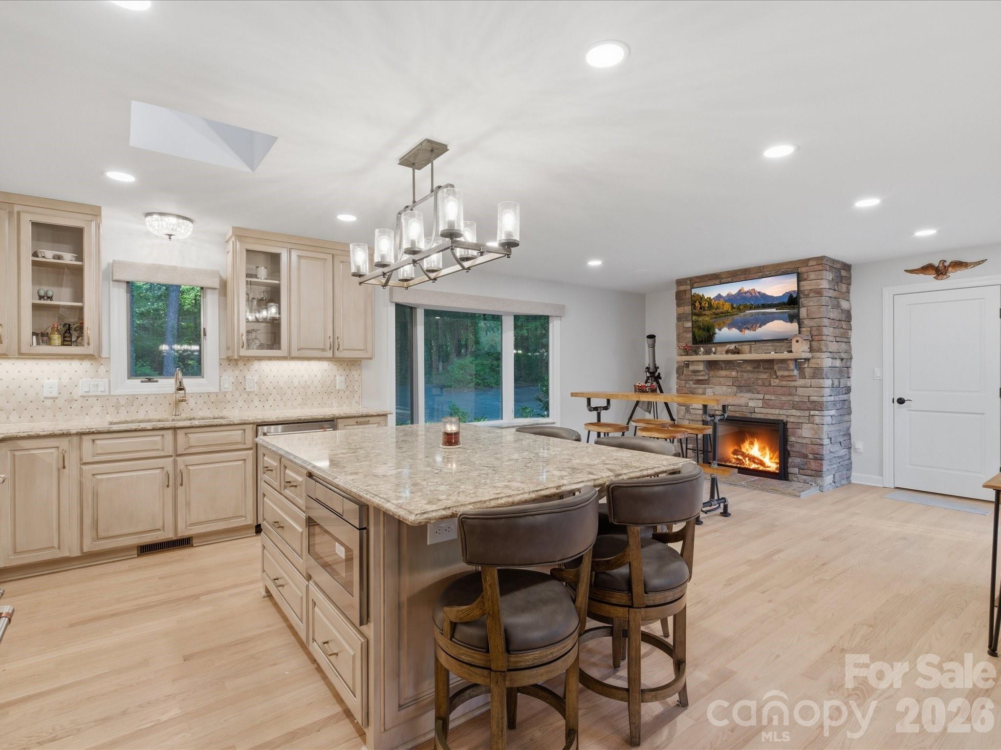 Single Family Residence at 115 Forest Cliff Court NE, Concord, photo 16 of 48