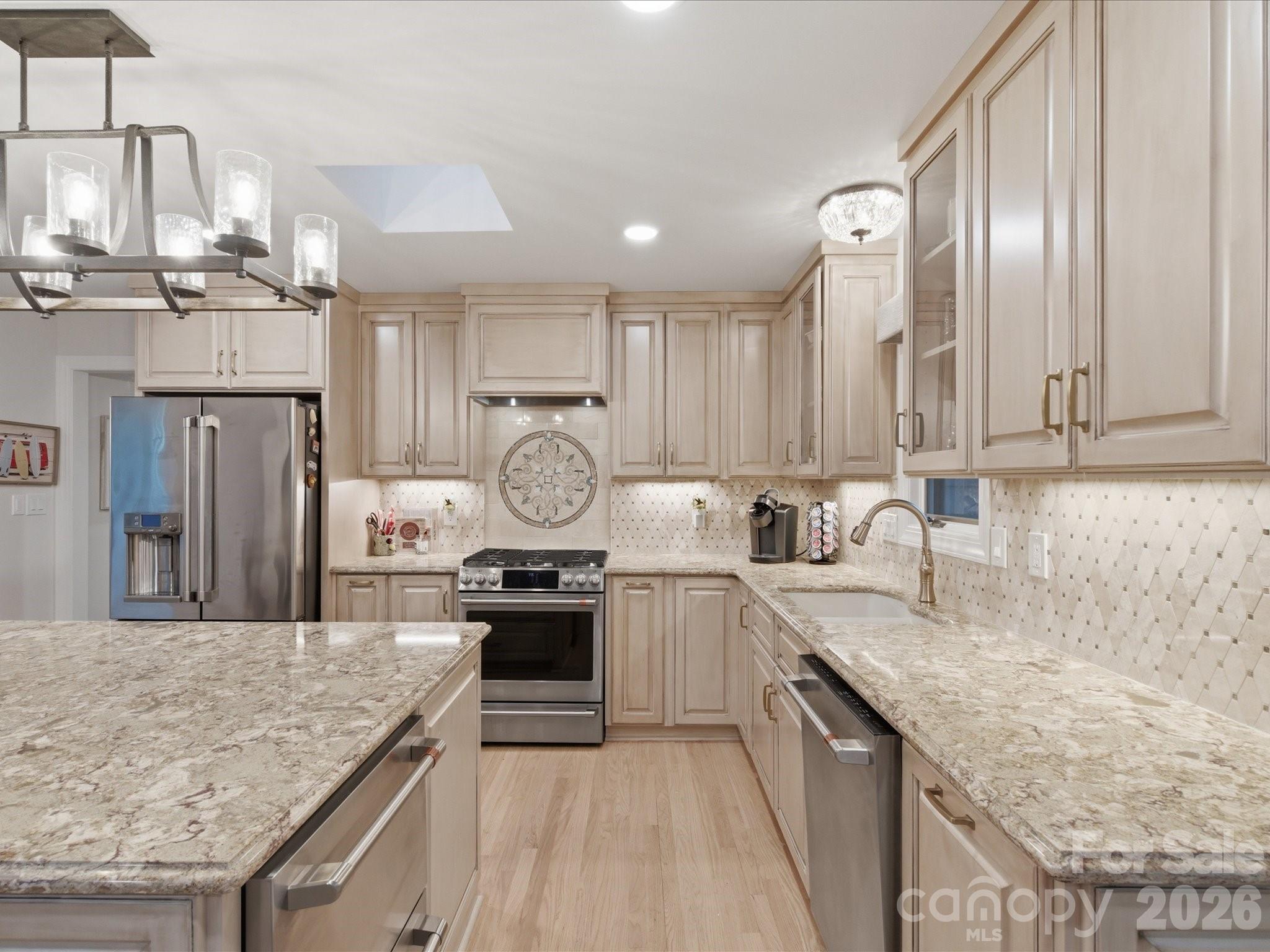 Single Family Residence at 115 Forest Cliff Court NE, Concord, photo 19 of 48
