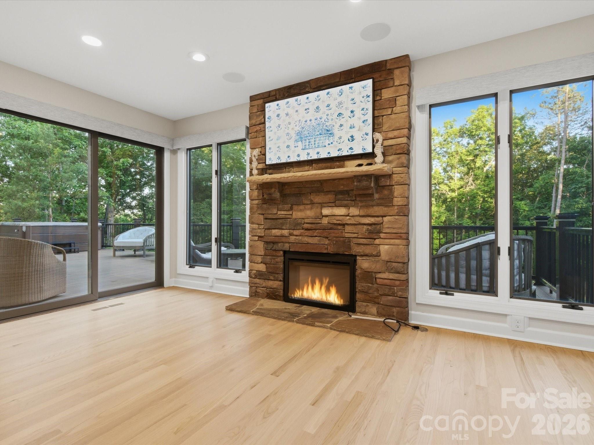 Single Family Residence at 115 Forest Cliff Court NE, Concord, photo 25 of 48