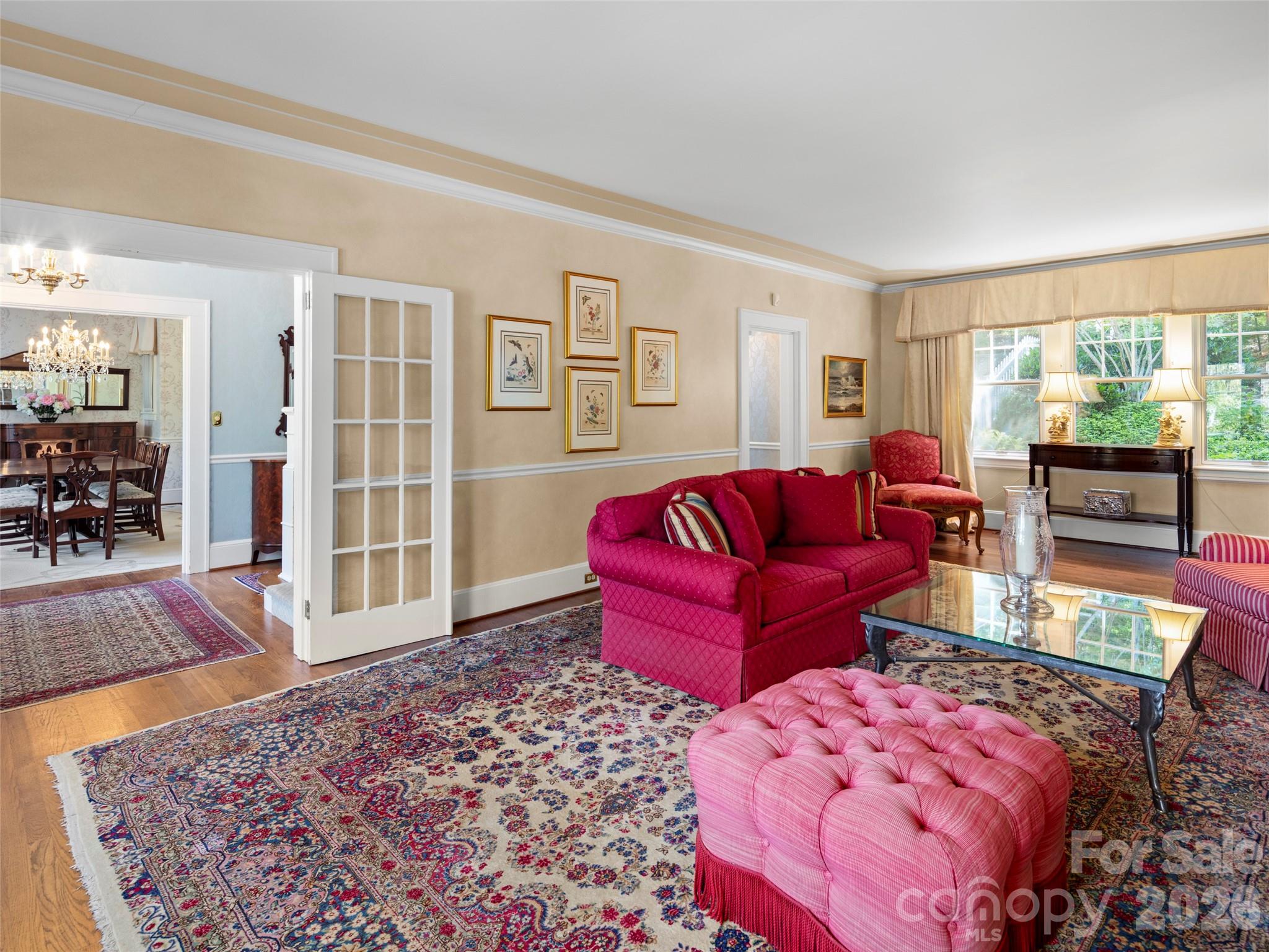 Single Family Residence at 19 Blackwood Road, Asheville, photo 9 of 41