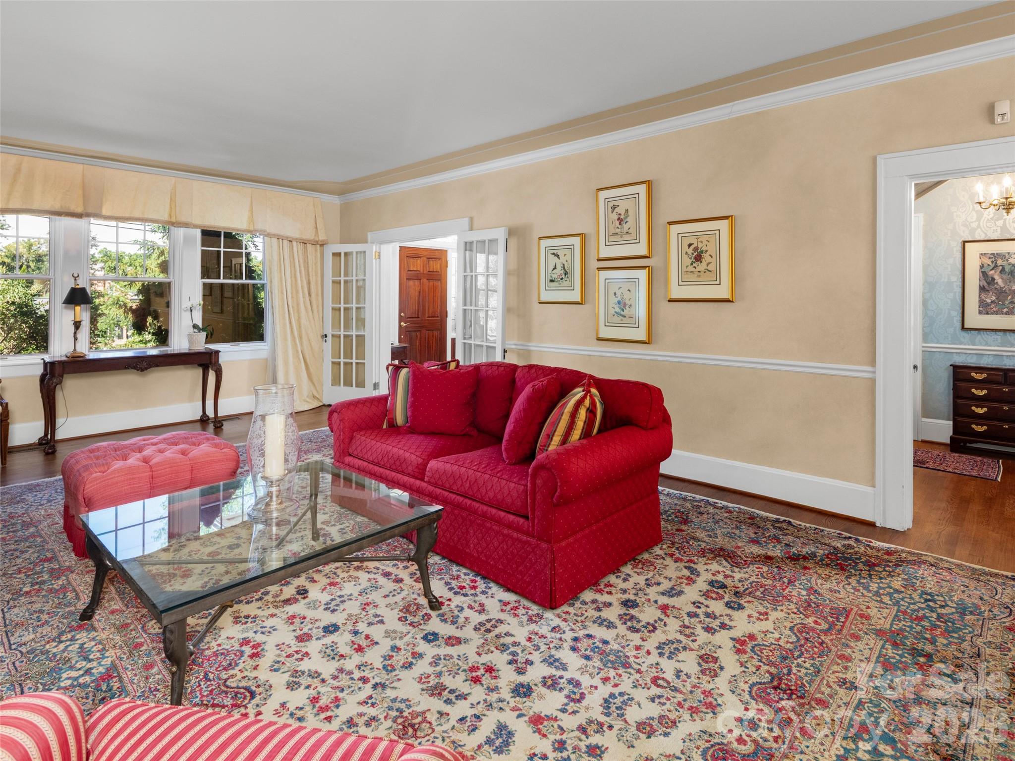 Single Family Residence at 19 Blackwood Road, Asheville, photo 10 of 41