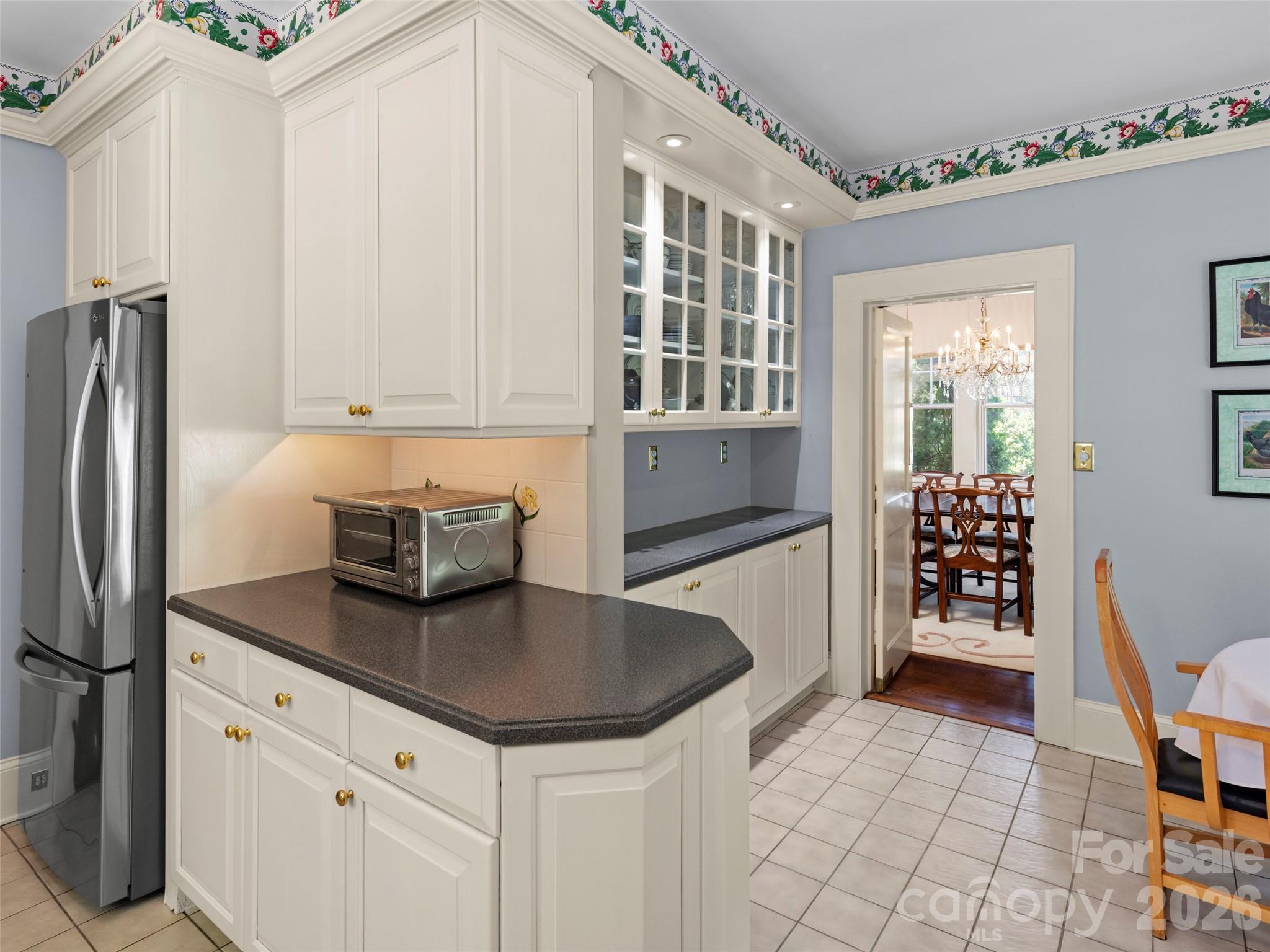 Single Family Residence at 19 Blackwood Road, Asheville, photo 22 of 41