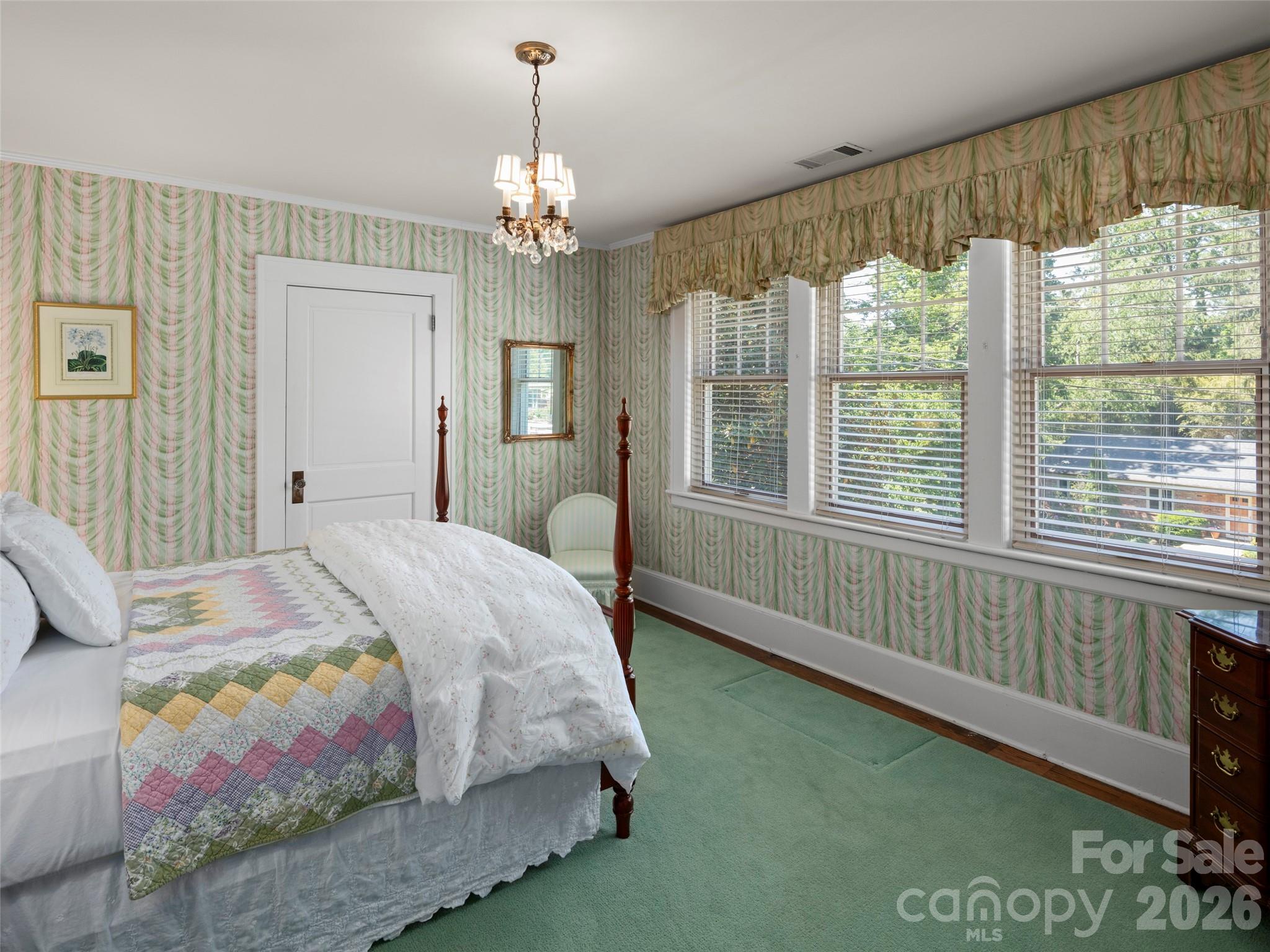Second level bedroom - 19 Blackwood Road, Asheville