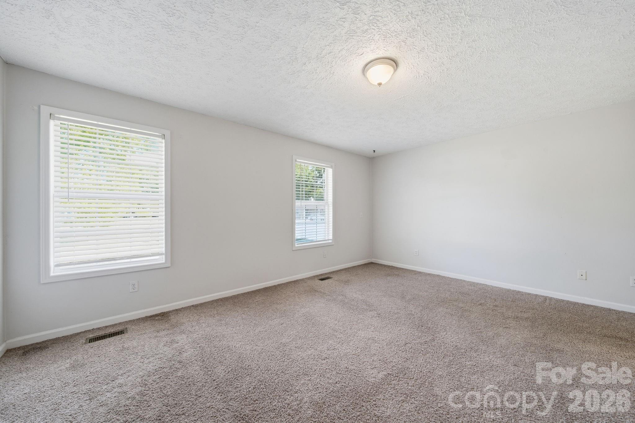 Single Family Residence at 313 Sunrise Circle, Shelby, photo 11 of 42