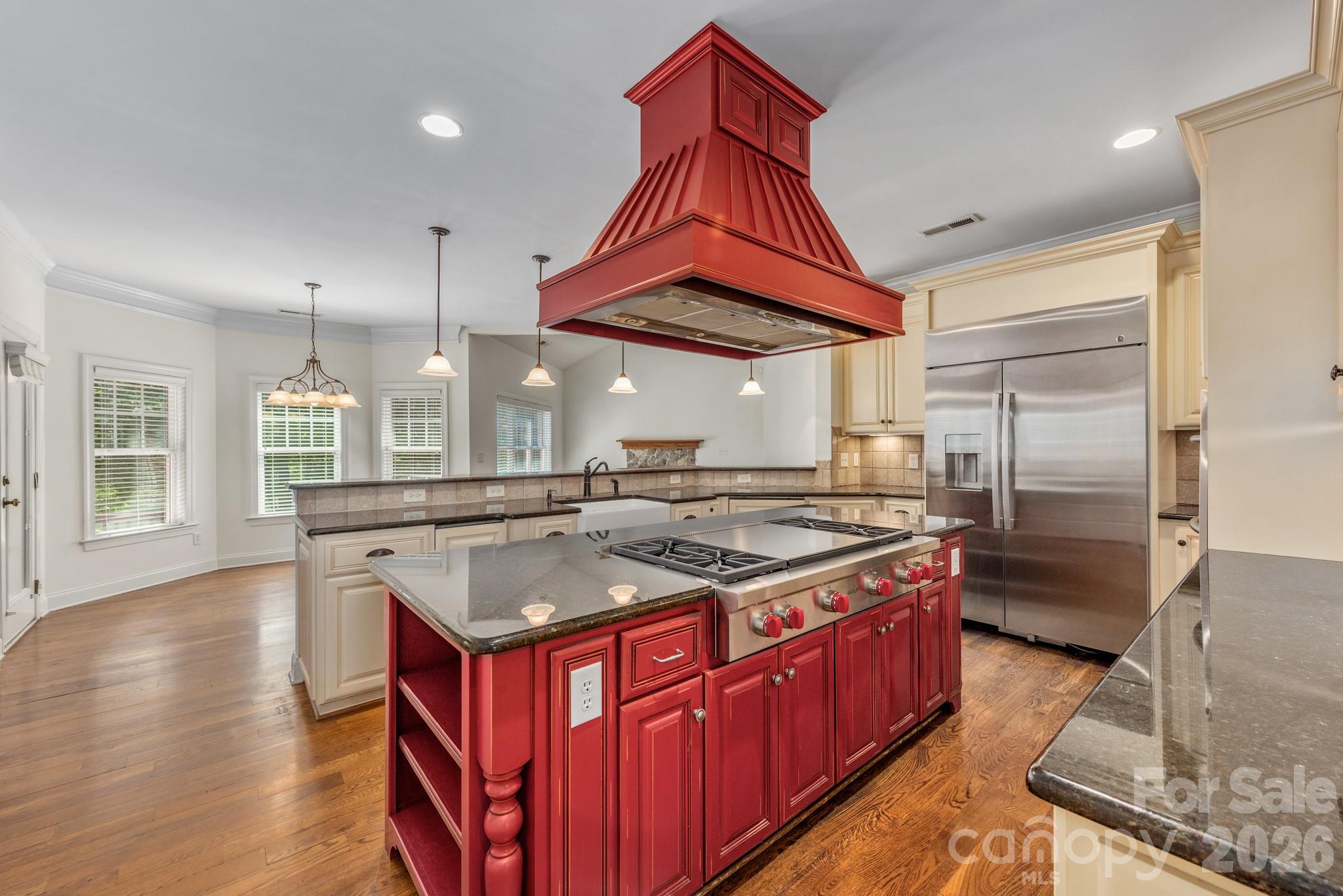 Wolf Cooktop. - 4709 Rockwood Drive, Waxhaw