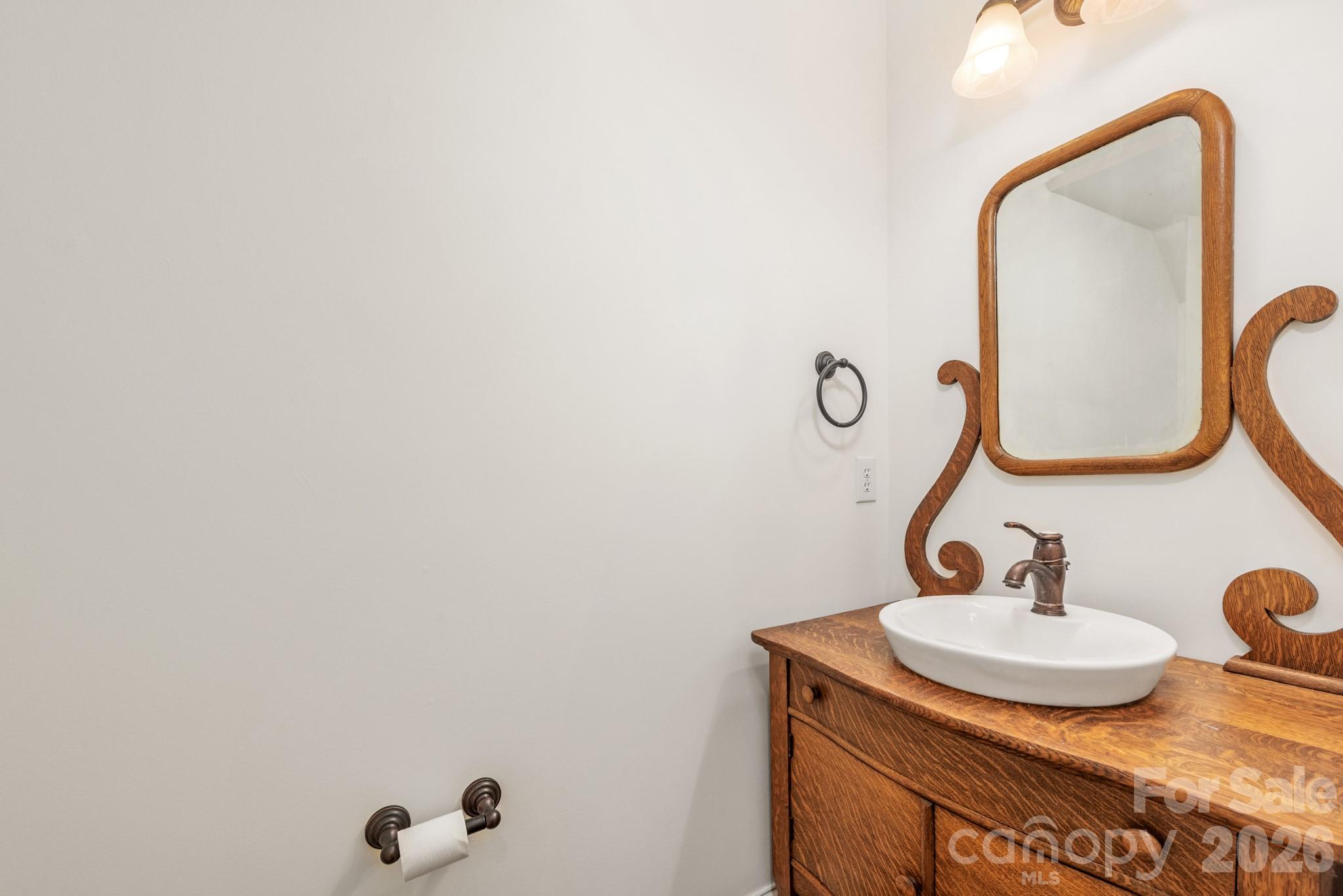 Powder Room. - 4709 Rockwood Drive, Waxhaw