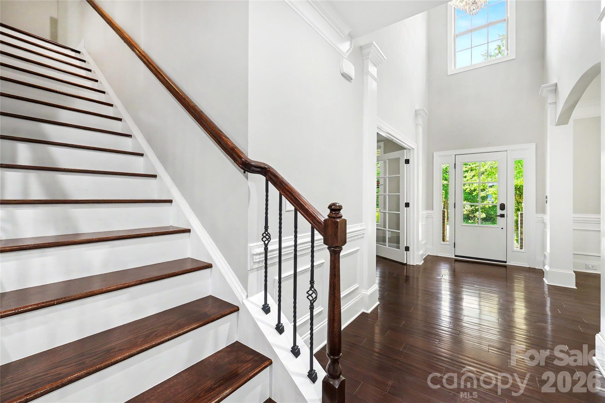 Single Family Residence at 4624 Pebble Run Drive, Matthews, photo 3 of 48