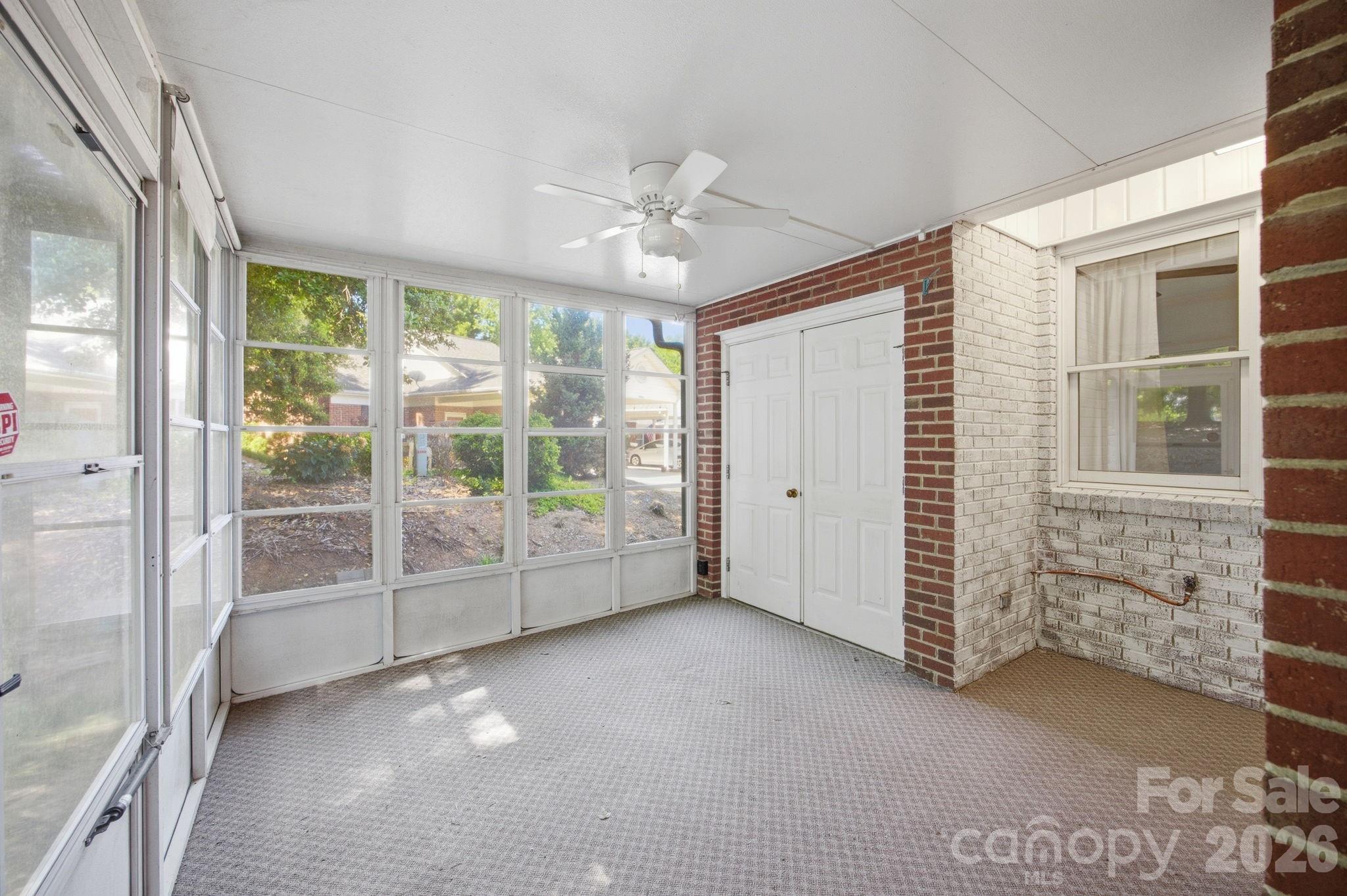 Extra Storage Closet - 19980 Oak Leaf Circle, Cornelius