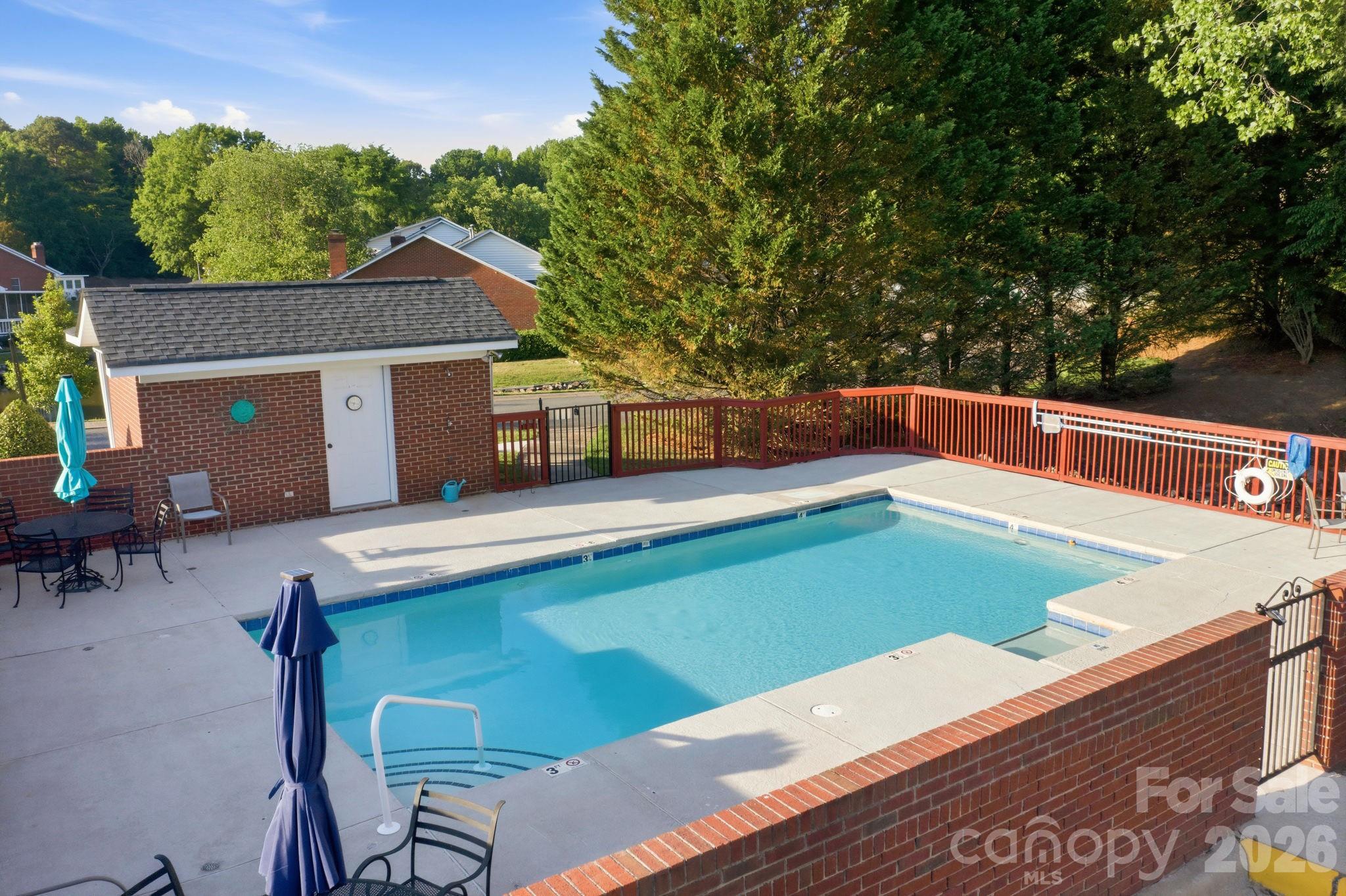 Townhouse at 19980 Oak Leaf Circle, Cornelius, photo 24 of 25