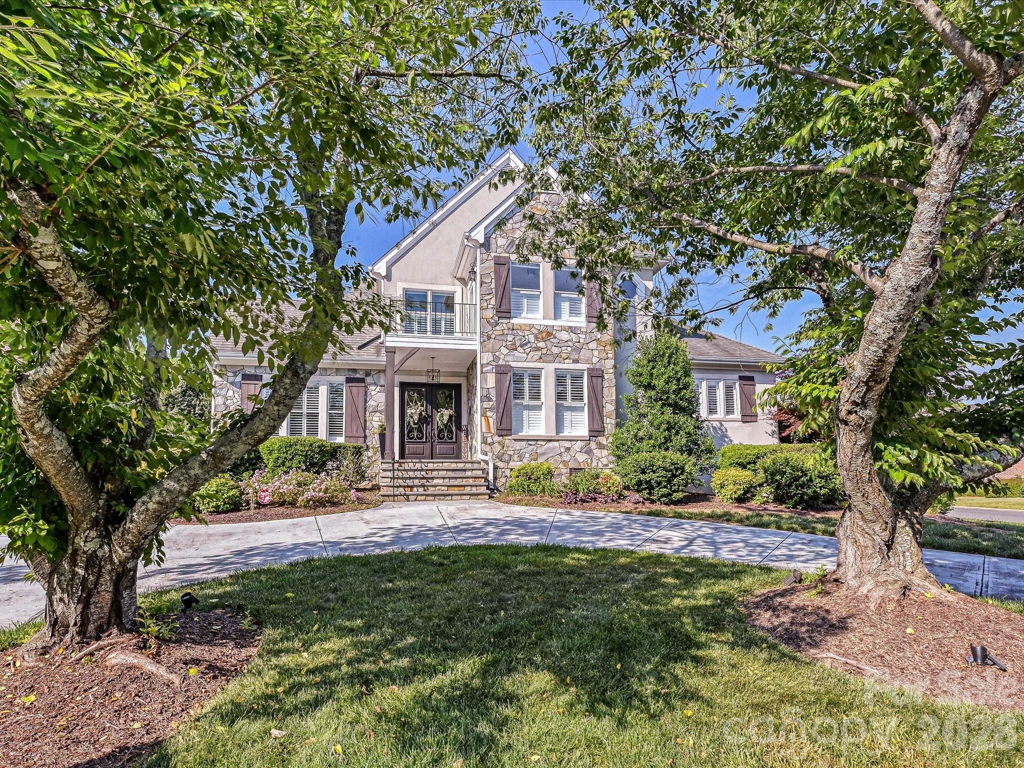 Single Family Residence at 17626 Spinnakers Reach Drive, Cornelius, photo 46 of 48