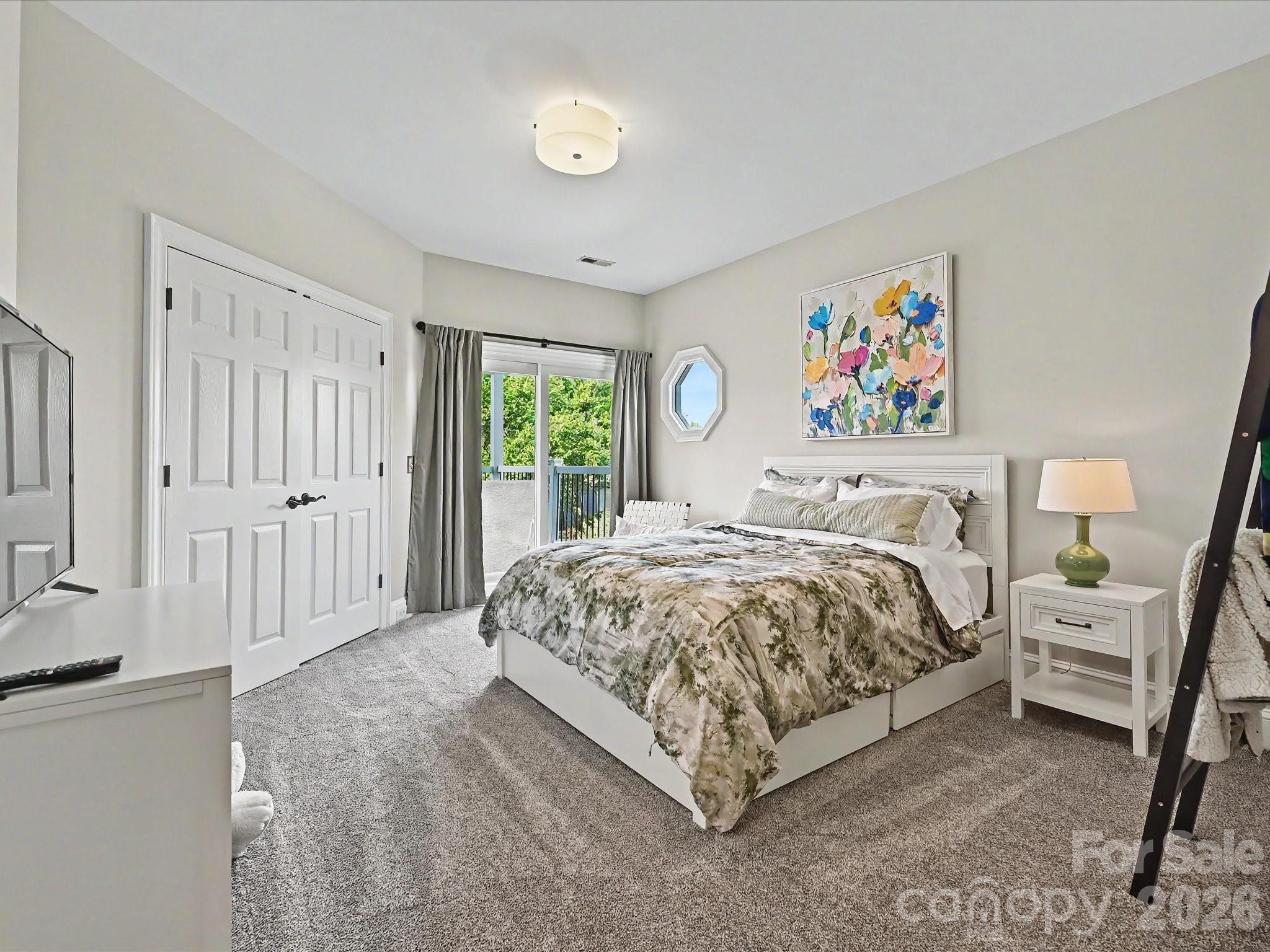Single Family Residence at 17626 Spinnakers Reach Drive, Cornelius, photo 33 of 48