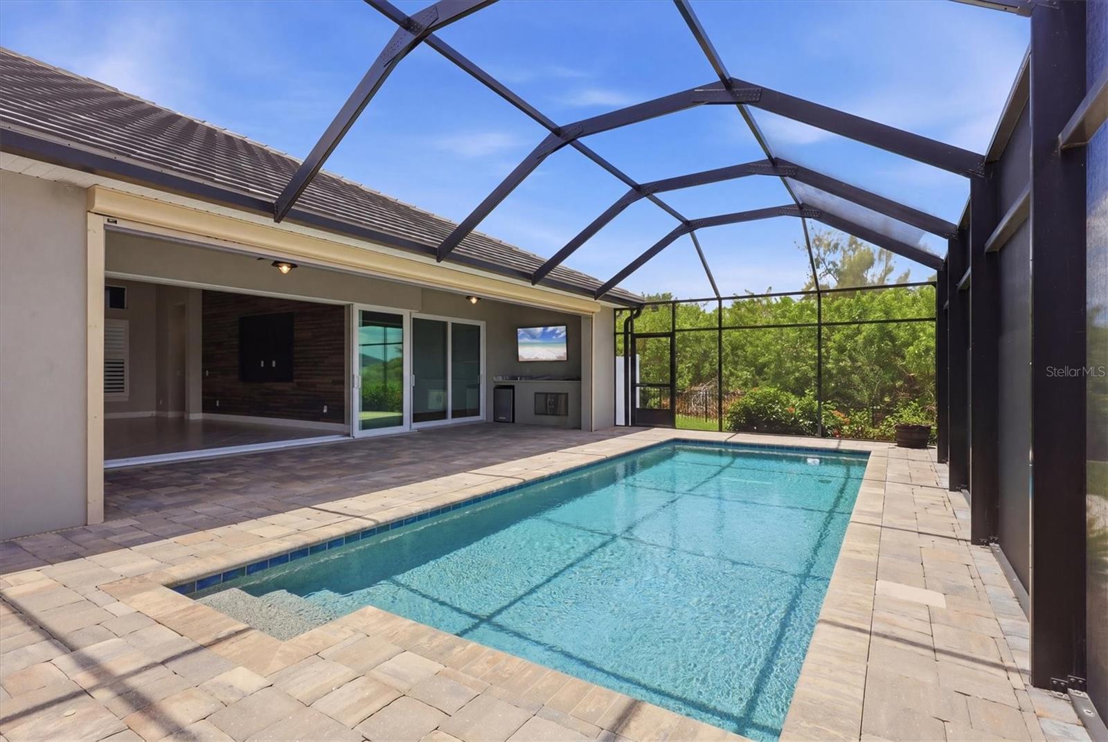 Single Family Residence at 15530 STAUNTON CIR, PORT CHARLOTTE, photo 26 of 65