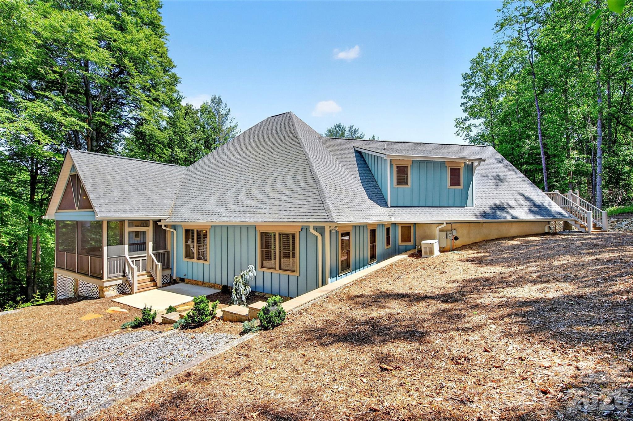 Single Family Residence at 225 Henrys Glen Drive, Morganton, photo 4 of 47
