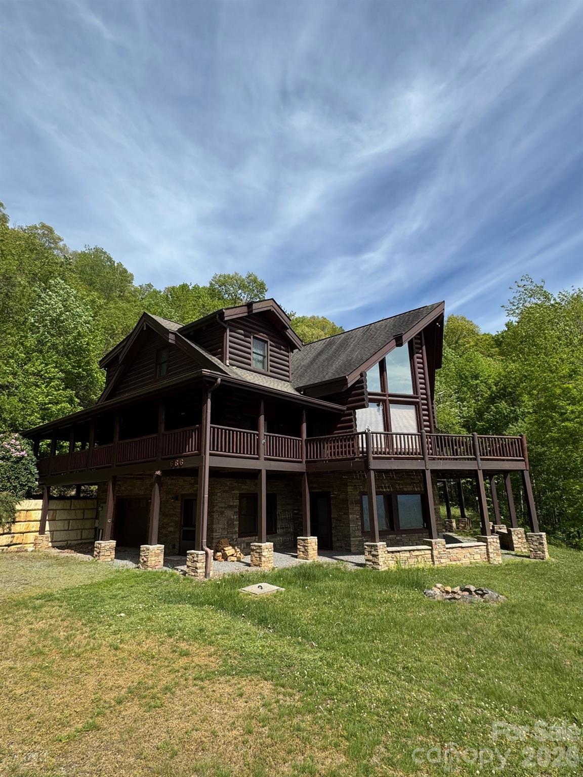 Single Family Residence at 686 Hyacinth Drive, Clyde, photo 2 of 43