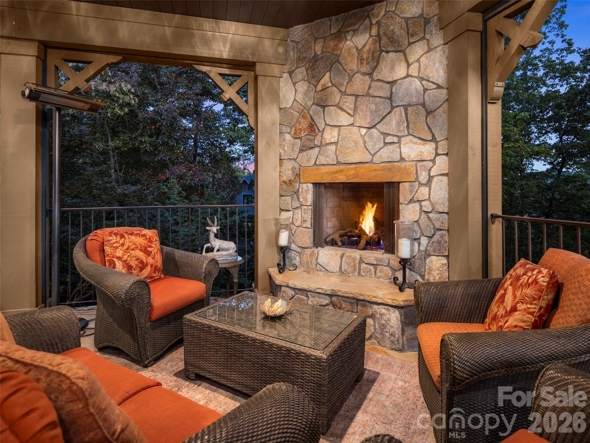 Single Family Residence at 5 Rock Vista Way, Arden, photo 23 of 48