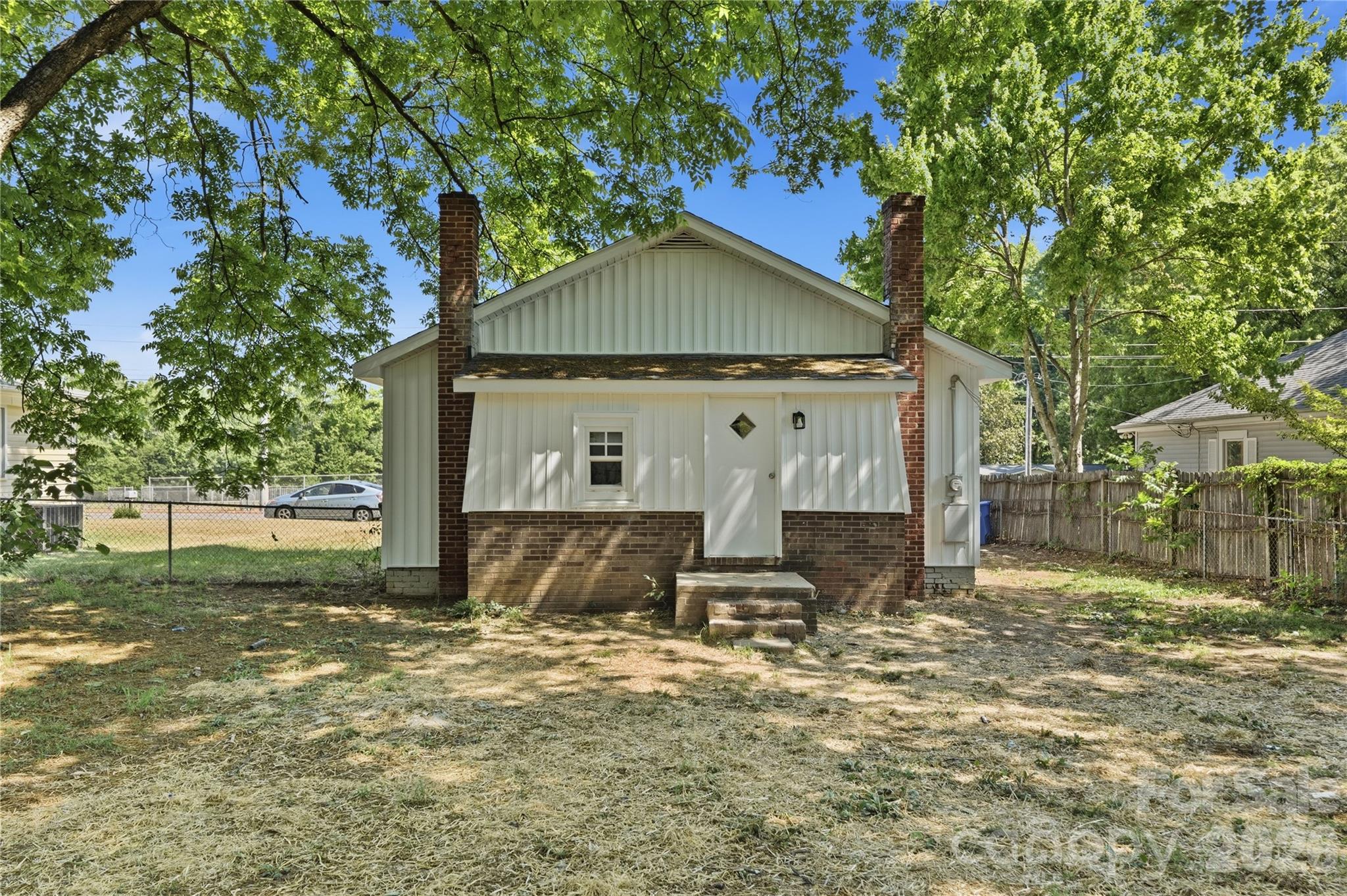 Single Family Residence at 92 Spencer Avenue, Mooresville, photo 25 of 29