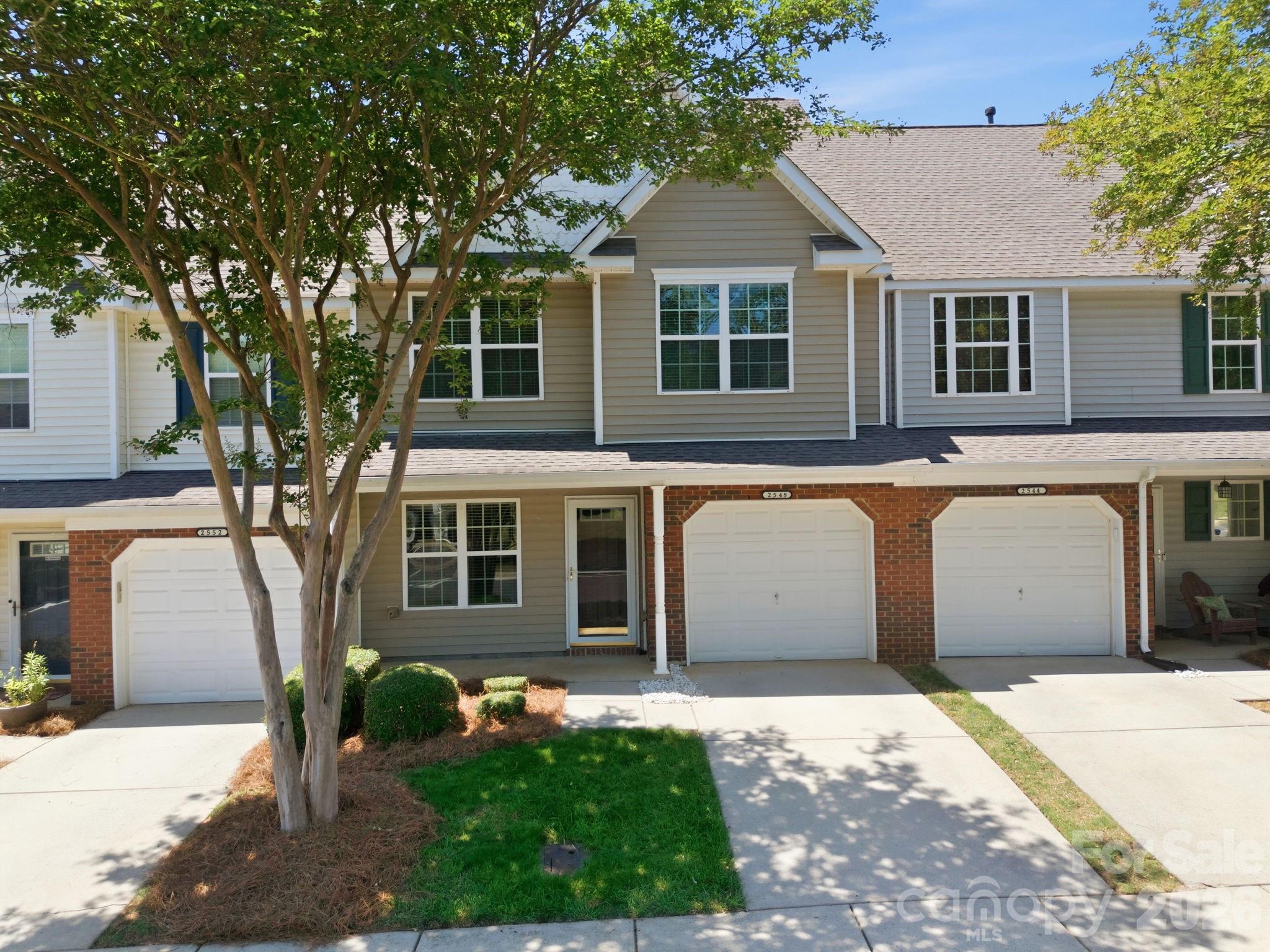 Townhouse at 2548 Brackley Place NW, Concord, photo 28 of 47