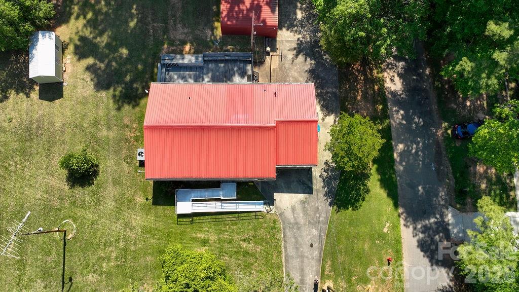 Single Family Residence at 905 S 10th Street, Bessemer City, photo 37 of 39