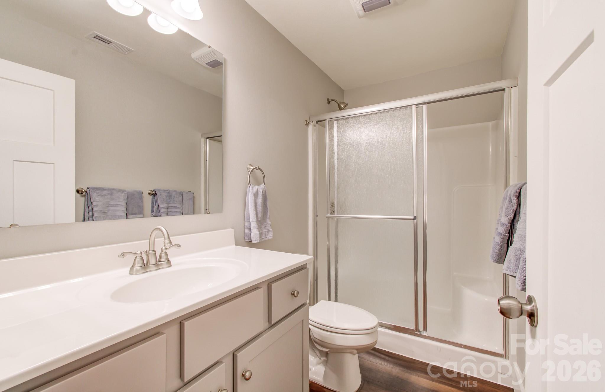 En suite bath - 180 Ellerslie Acre None, Hendersonville