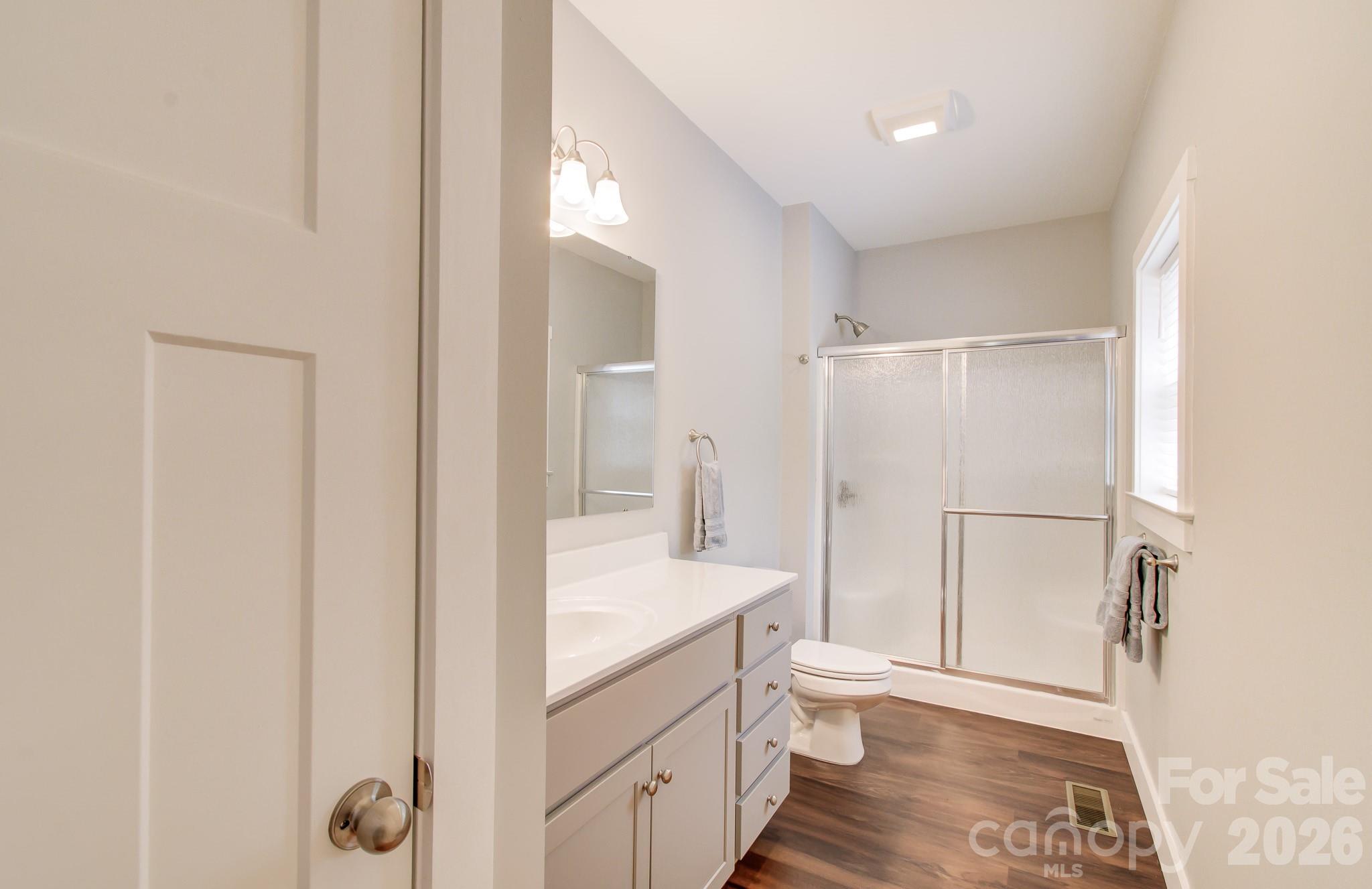 Single Family Residence at 180 Ellerslie Acre None, Hendersonville, photo 33 of 46