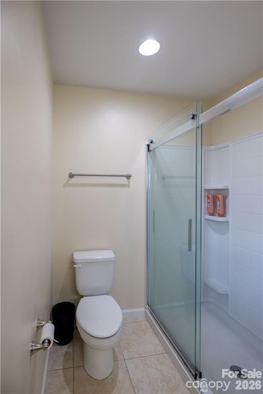 Single Family Residence at 101 Towne Place, Clyde, photo 15 of 28