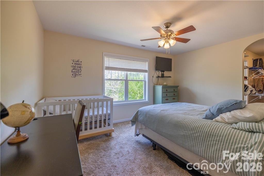 Single Family Residence at 101 Towne Place, Clyde, photo 20 of 28
