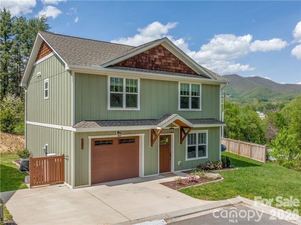 Single Family Residence at 101 Towne Place, Clyde, photo 23 of 28