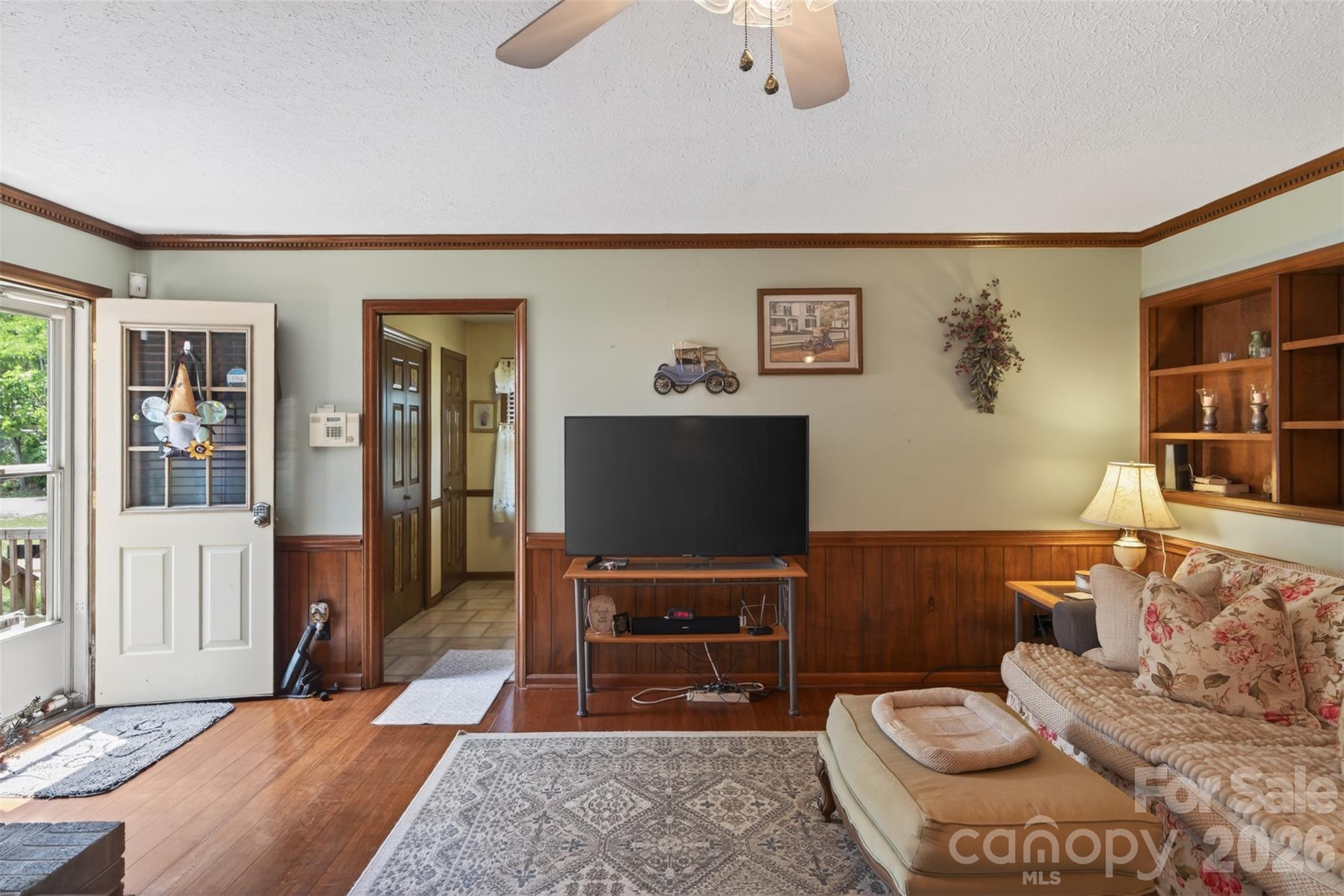Single Family Residence at 104 Hallett Street, Fort Mill, photo 13 of 48