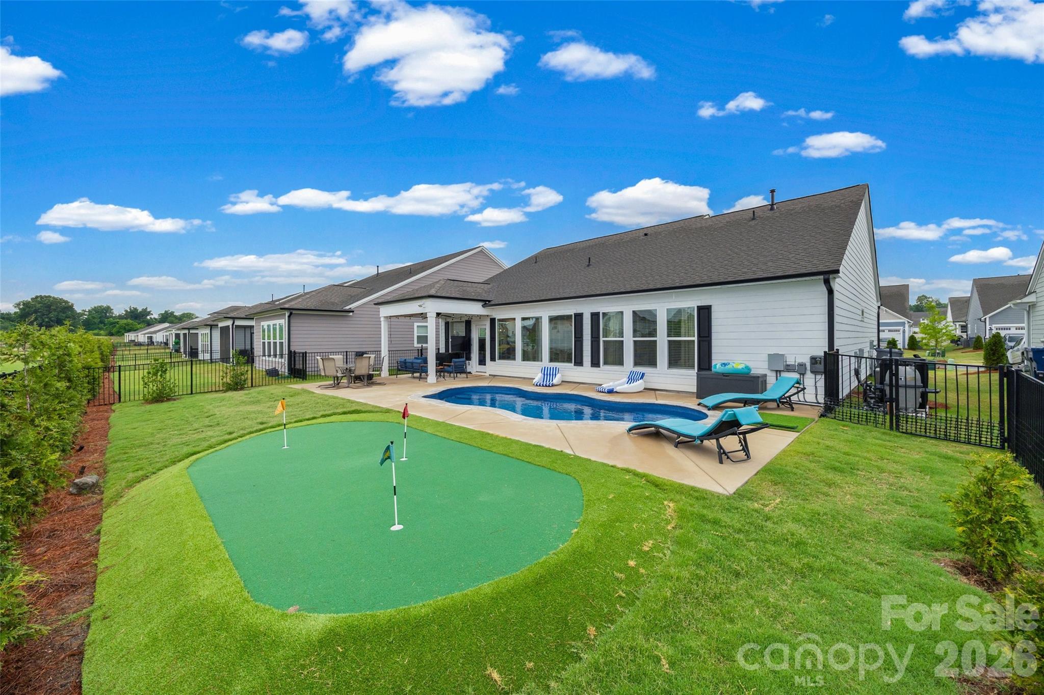 Your Outdoor Oasis - 3129 Gavin Lane, Harrisburg