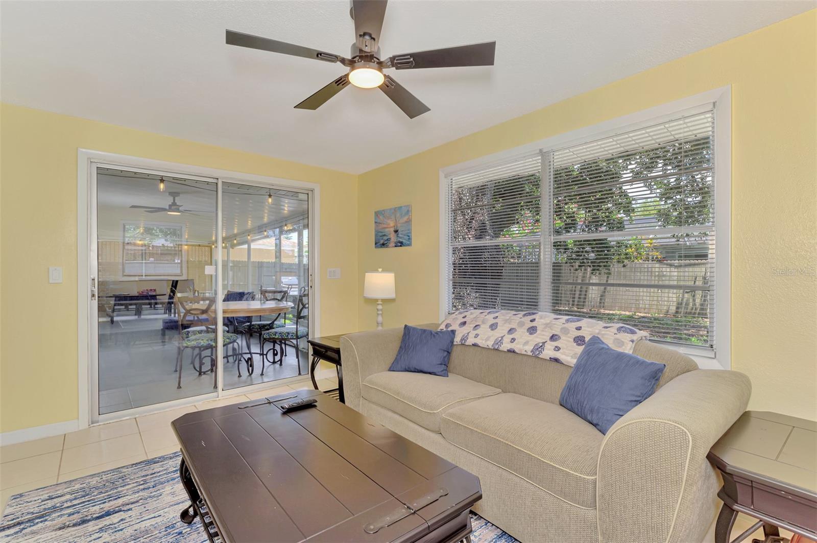 Single Family Residence at 361 FALKLAND RD, VENICE, photo 31 of 40