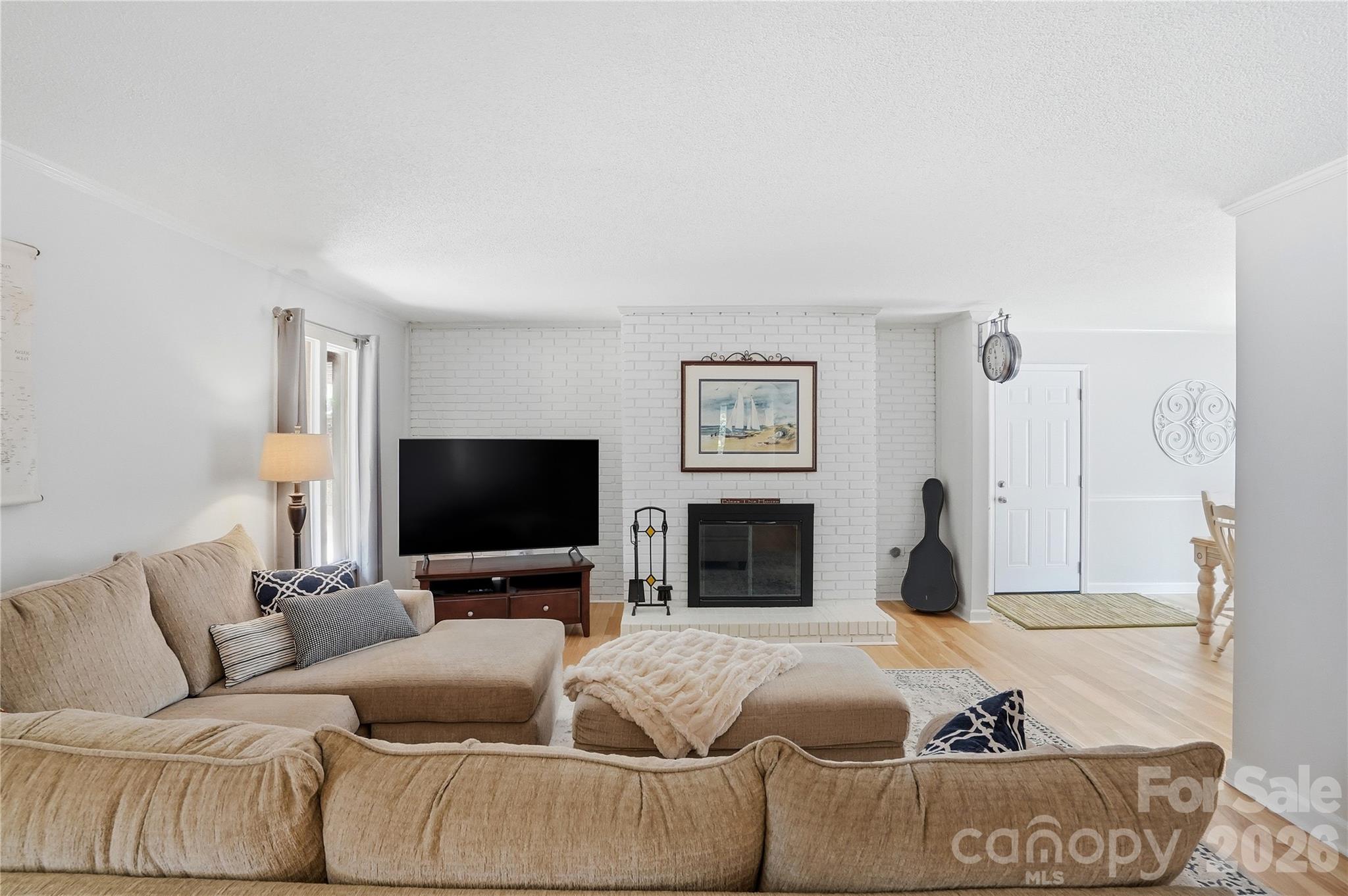 The spacious great room with fireplace - 1113 Palmyra Drive, Tega Cay