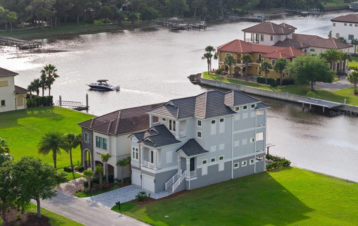 18 SPINAKER CIR