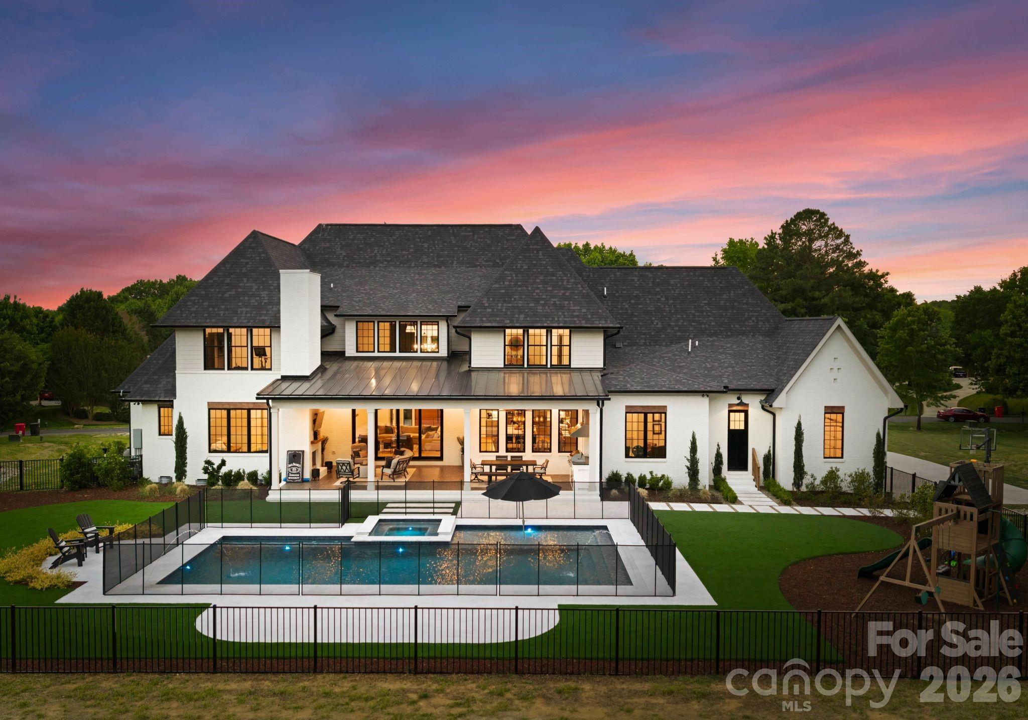 Single Family Residence at 12851 Westmoreland Farm Road, Davidson, photo 2 of 46