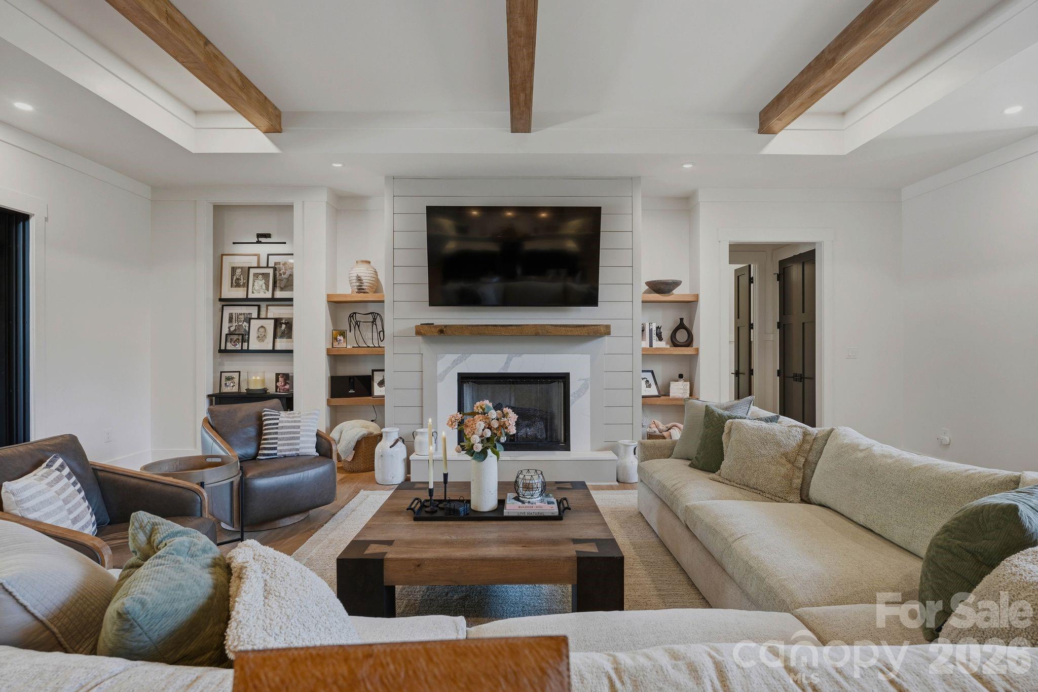 Single Family Residence at 12851 Westmoreland Farm Road, Davidson, photo 9 of 46