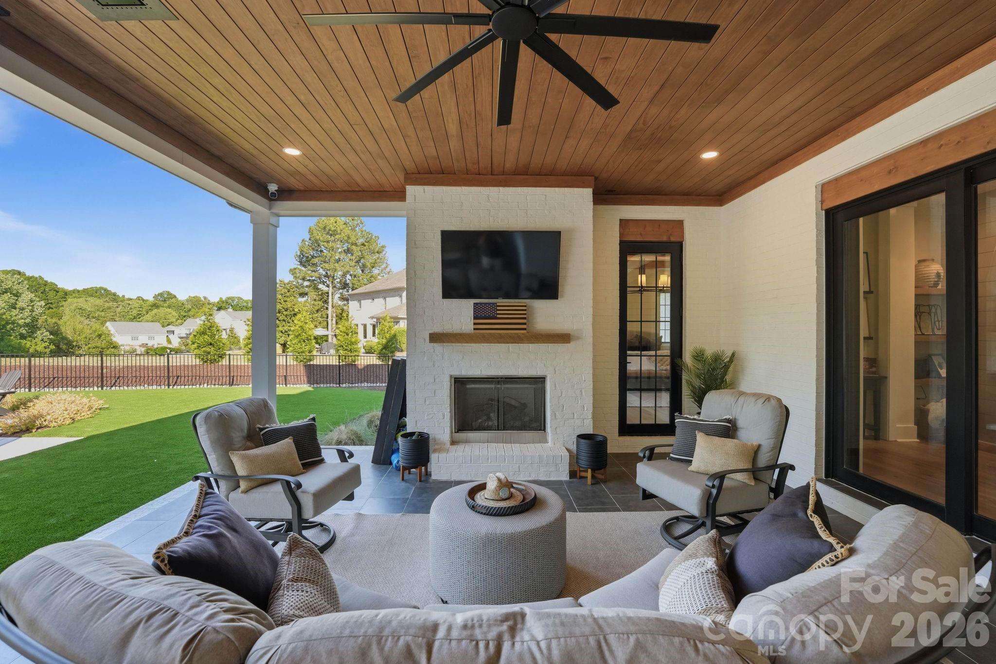 Single Family Residence at 12851 Westmoreland Farm Road, Davidson, photo 38 of 46