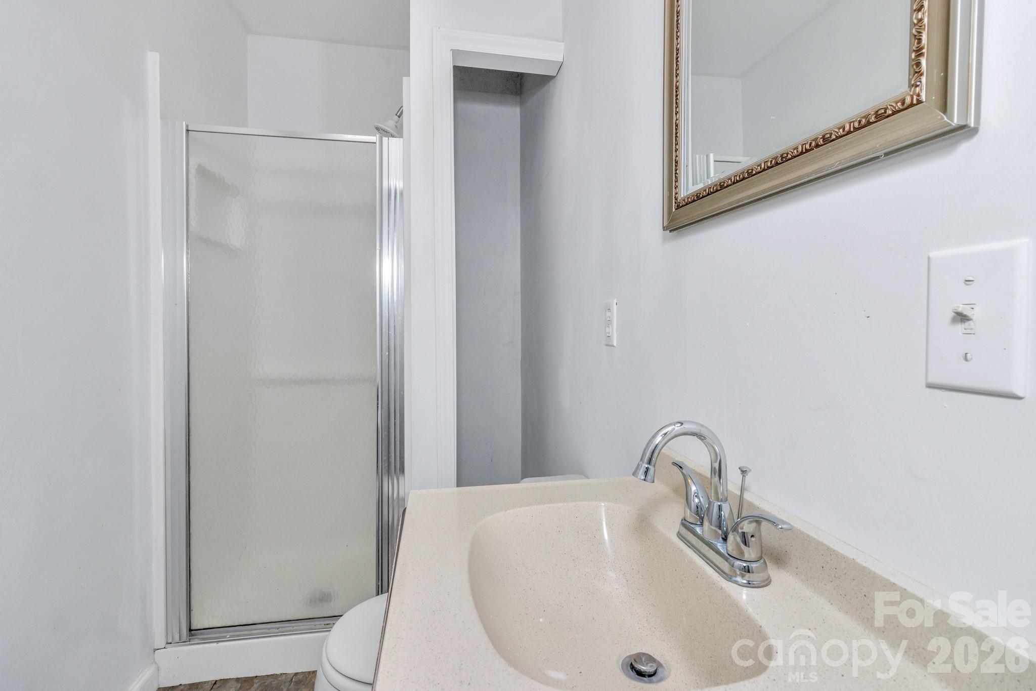 Main Level Bathroom - 159 Anglers Way, Lake Lure