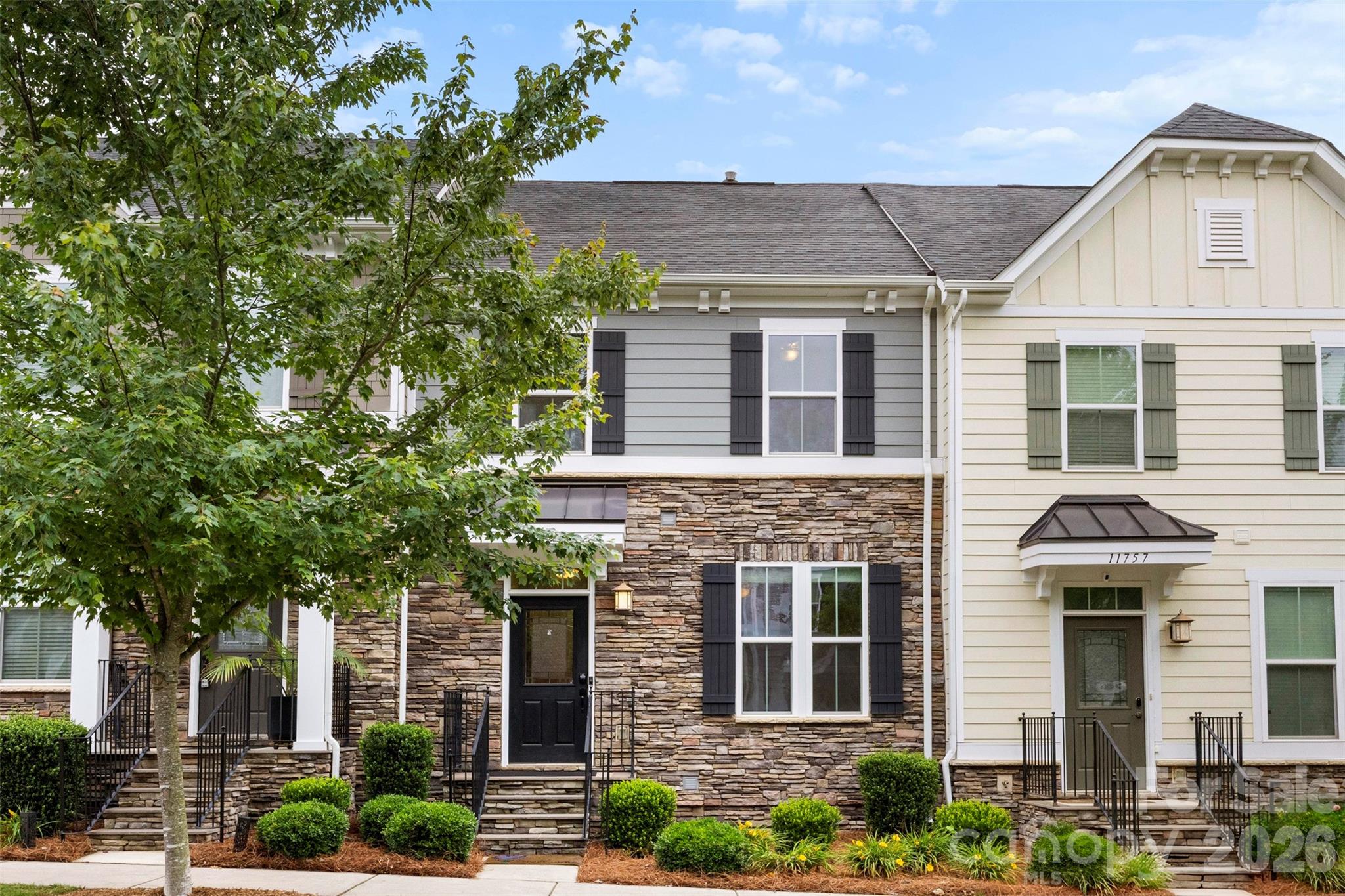 Townhouse at 11753 Blessington Road, Huntersville, photo 2 of 34