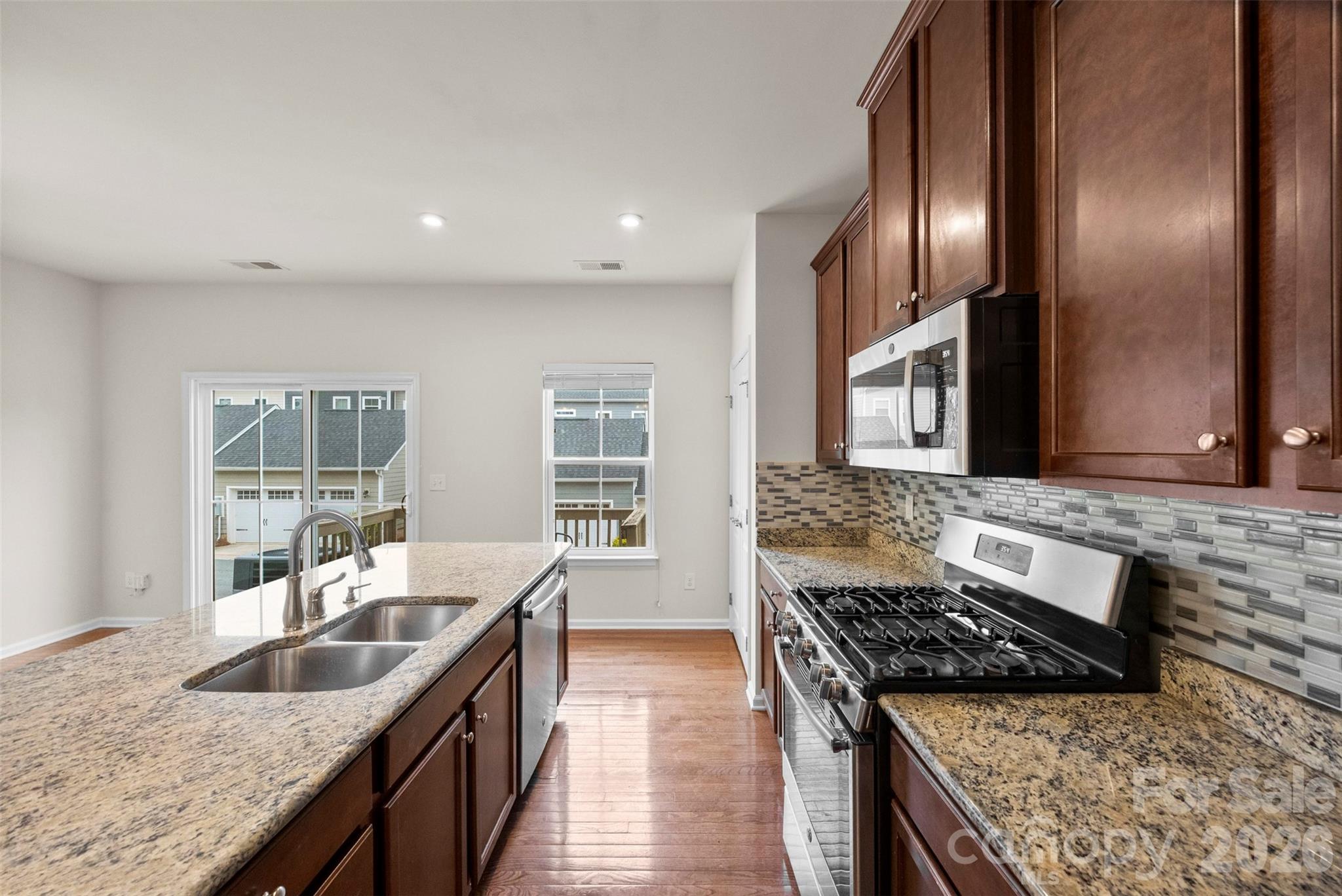 Townhouse at 11753 Blessington Road, Huntersville, photo 14 of 34
