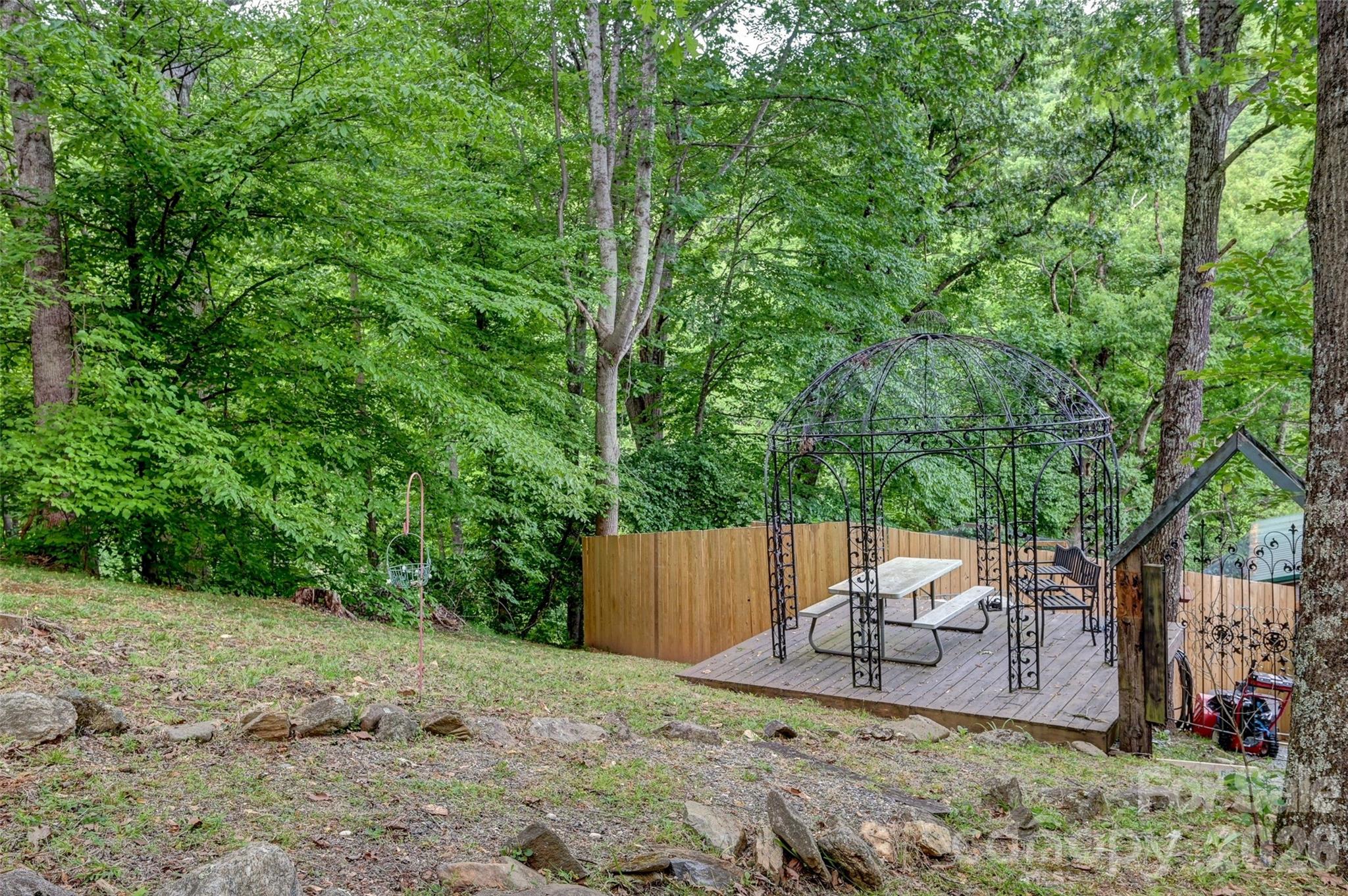 Large Side Yard from Bedroom - 90 Davidson Gap Road, Leicester