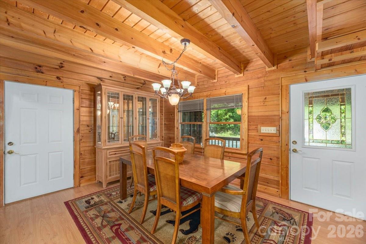Delightful Dining Area. - 235 Timucua Trail, Waynesville