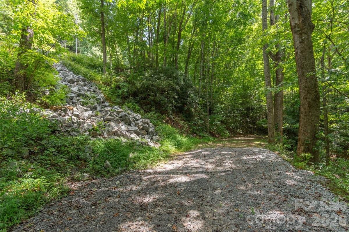 Adjoining lot offers many options. - 235 Timucua Trail, Waynesville