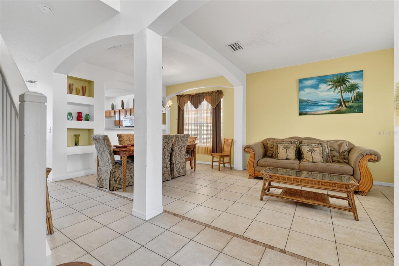 Single Family Residence at 630 SOLANA CIR, DAVENPORT, photo 6 of 81