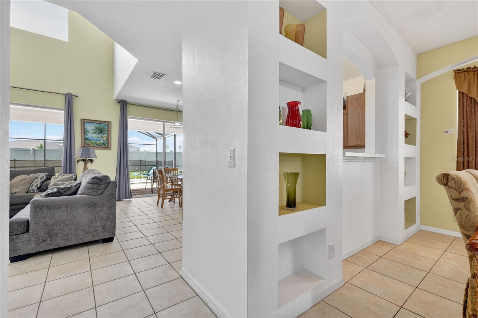 Single Family Residence at 630 SOLANA CIR, DAVENPORT, photo 12 of 81