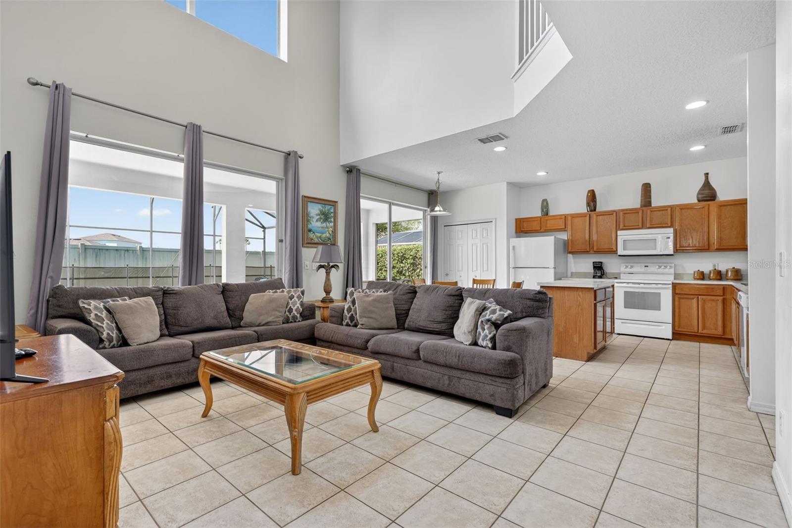 Single Family Residence at 630 SOLANA CIR, DAVENPORT, photo 18 of 81